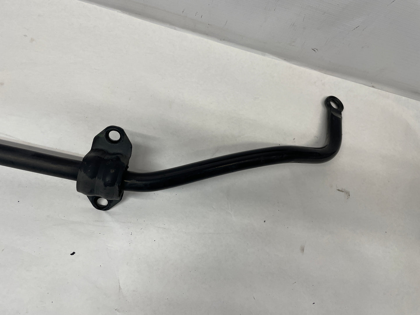2015 Chevy Camaro SS Rear Stabilizer Sway Bar OEM - Day's Parts Yard