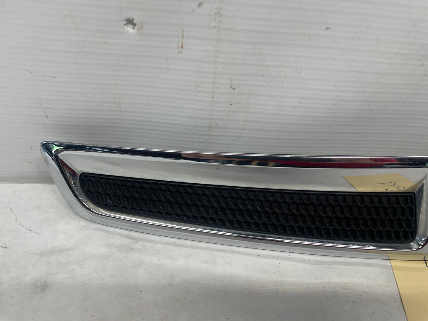 2016 Chevy SS Sedan RH & LH Fender Marker Lights Tail Lamp OEM - Day's Parts Yard