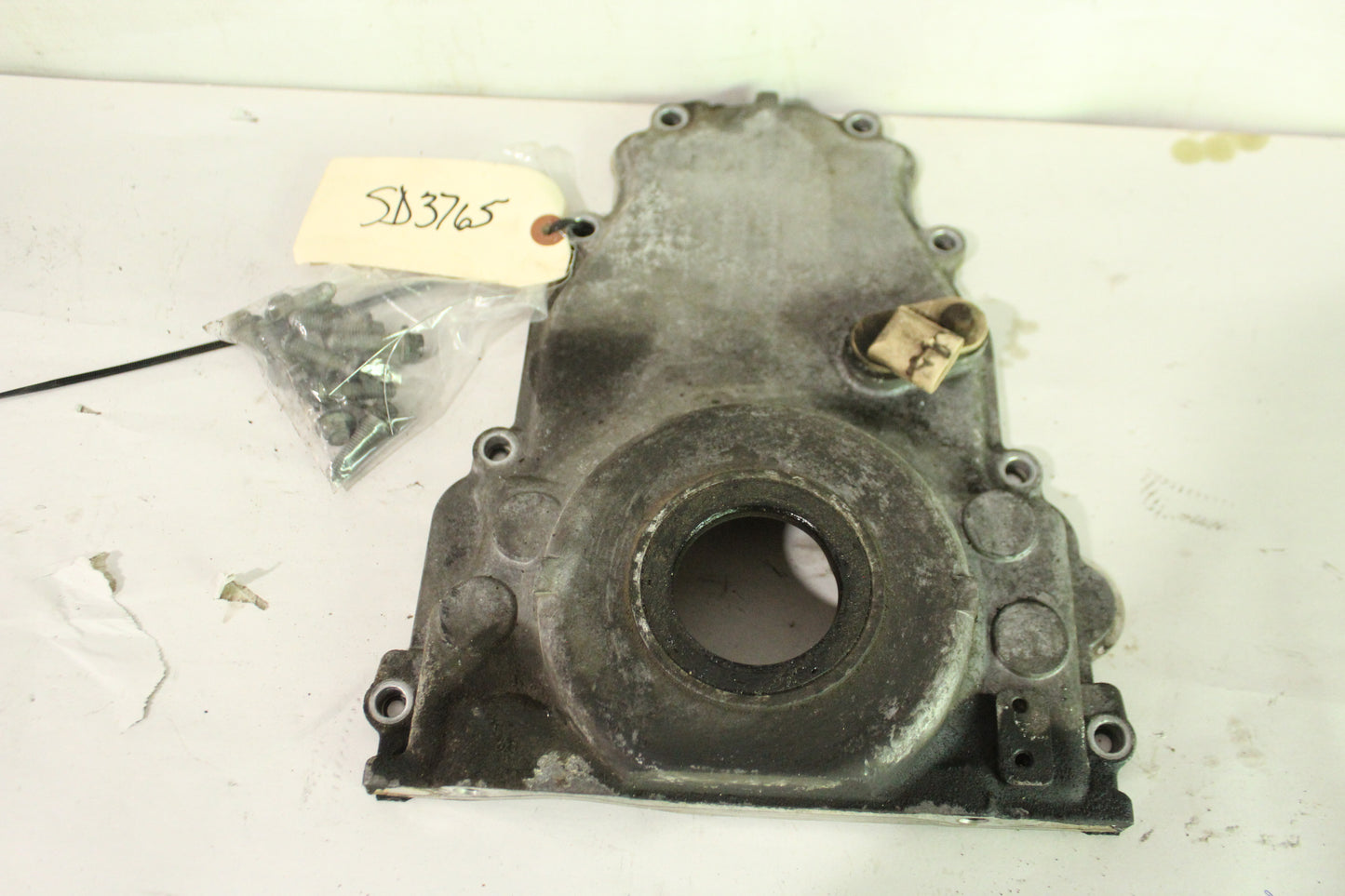 2009 Pontiac G8 GT Engine Timing Chain Front Cover OEM - Day's Parts Yard