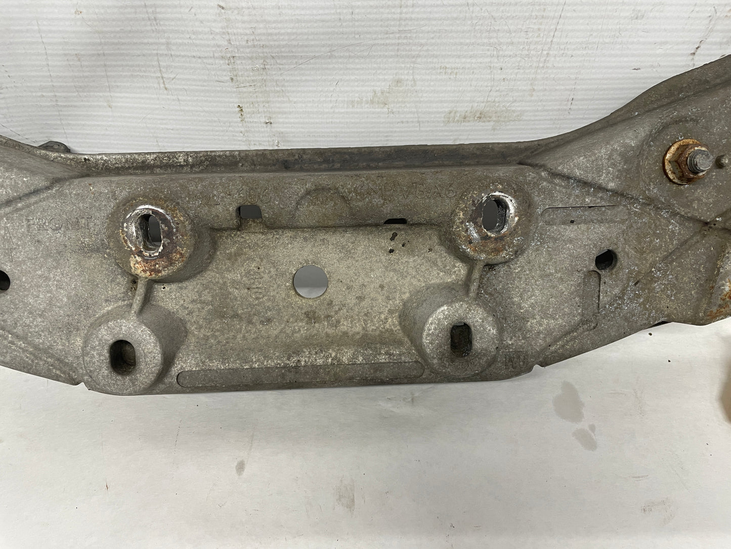 2013 Chevy Caprice PPV Automatic Transmission Crossmember Mount Support OEM - Day's Parts Yard