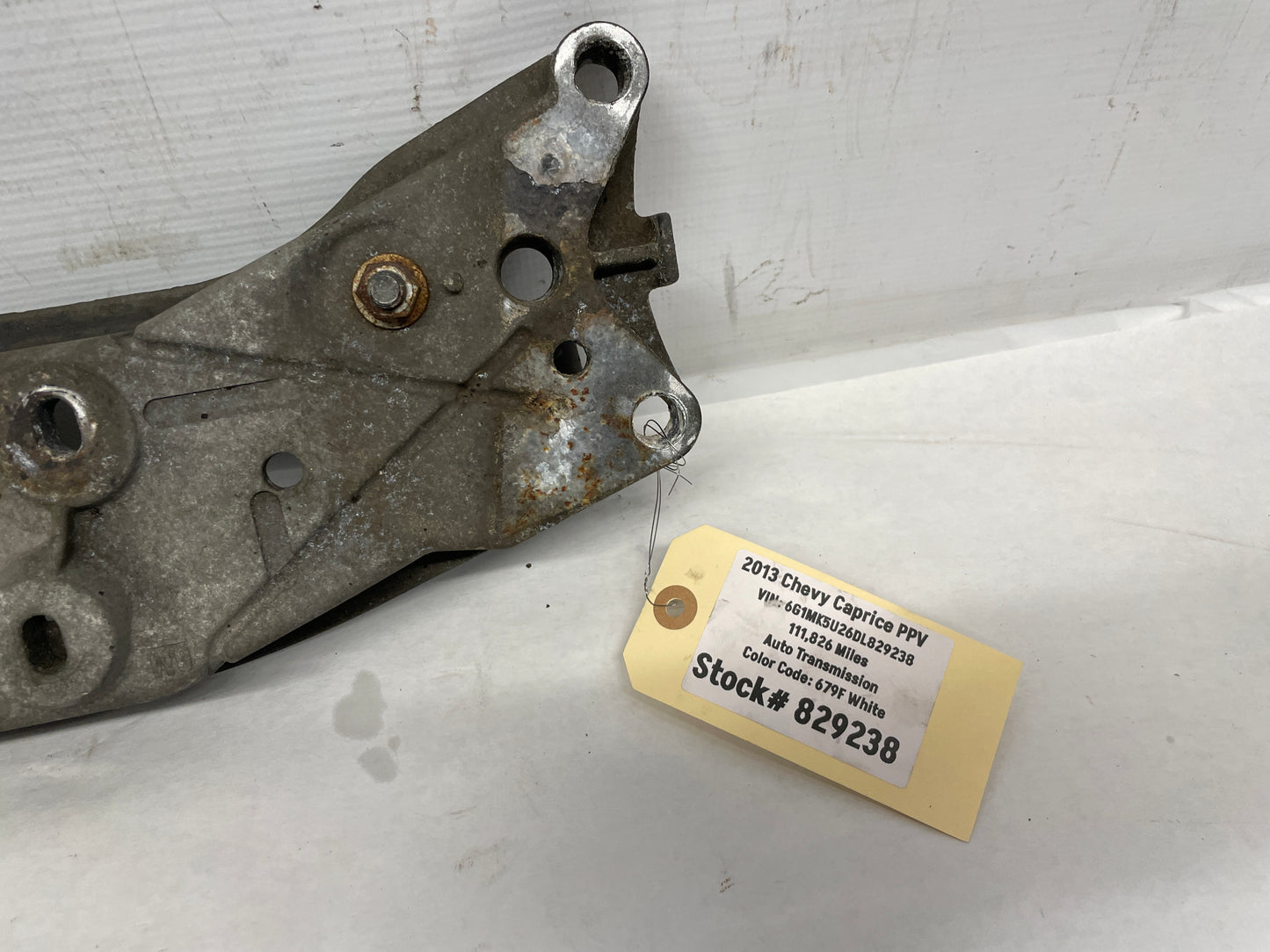 2013 Chevy Caprice PPV Automatic Transmission Crossmember Mount Support OEM - Day's Parts Yard
