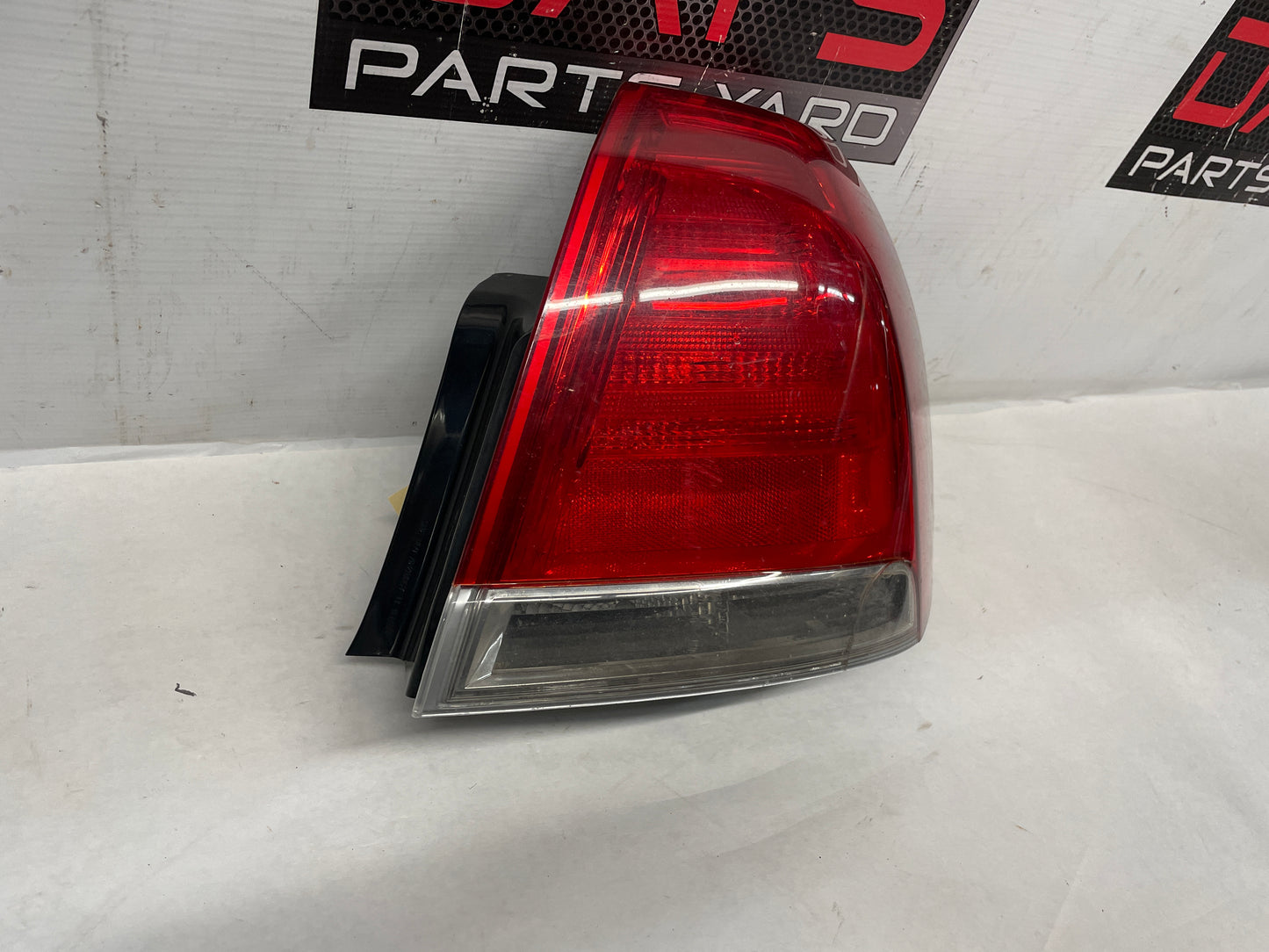 2013 Chevy Caprice PPV RH Passenger Taillight Tail Light Lamp OEM - Day's Parts Yard