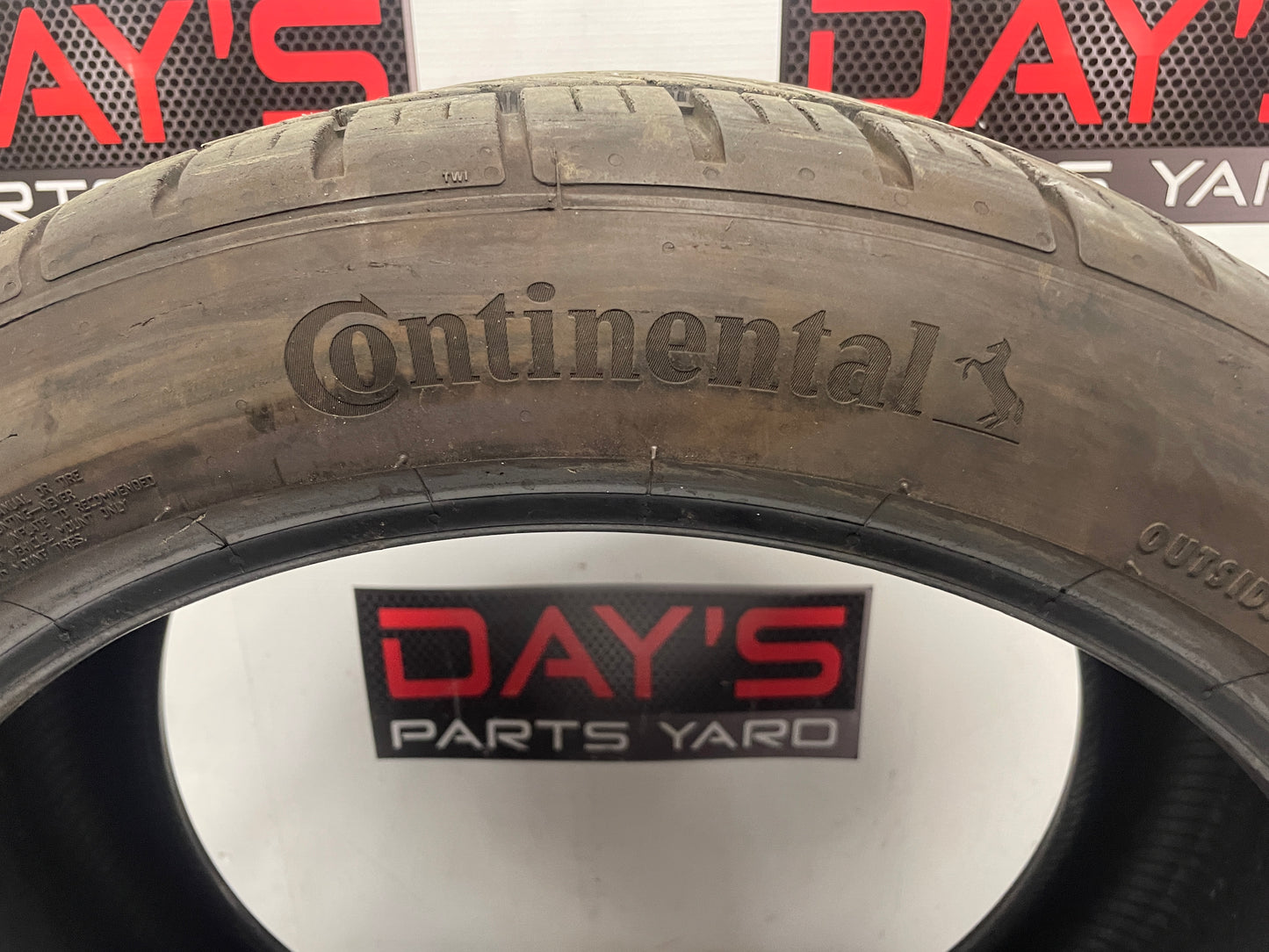 Tire Continental Extreme 255/40ZR19 - Day's Parts Yard