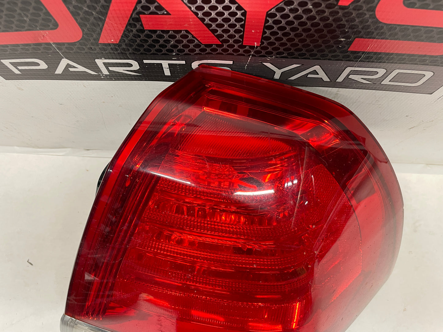 2013 Chevy Caprice PPV RH Passenger Taillight Tail Light Lamp OEM - Day's Parts Yard