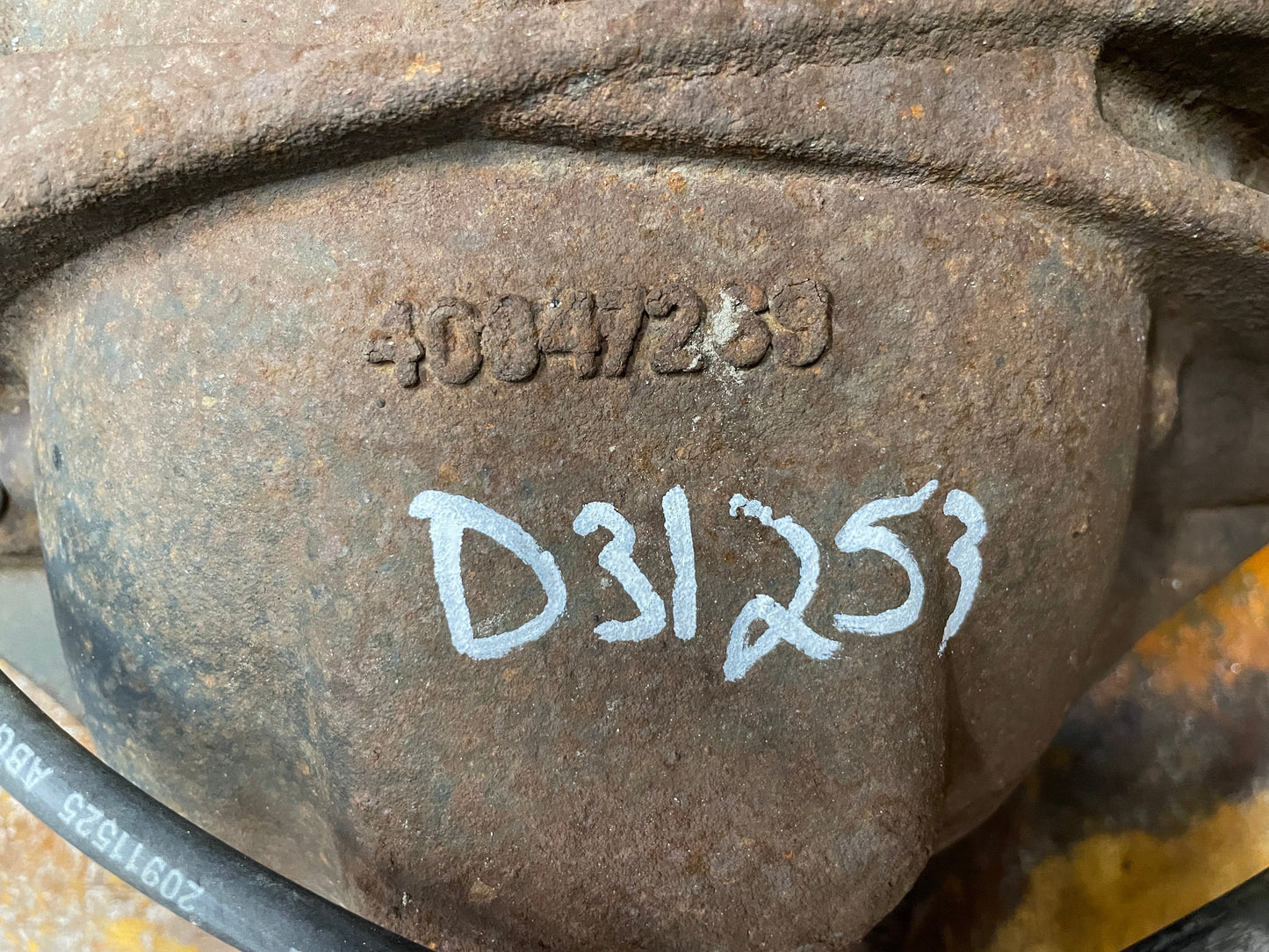 2012 Chevy Silverado K1500 LT Rear End Axle Carrier Rearend Differential - Day's Parts Yard
