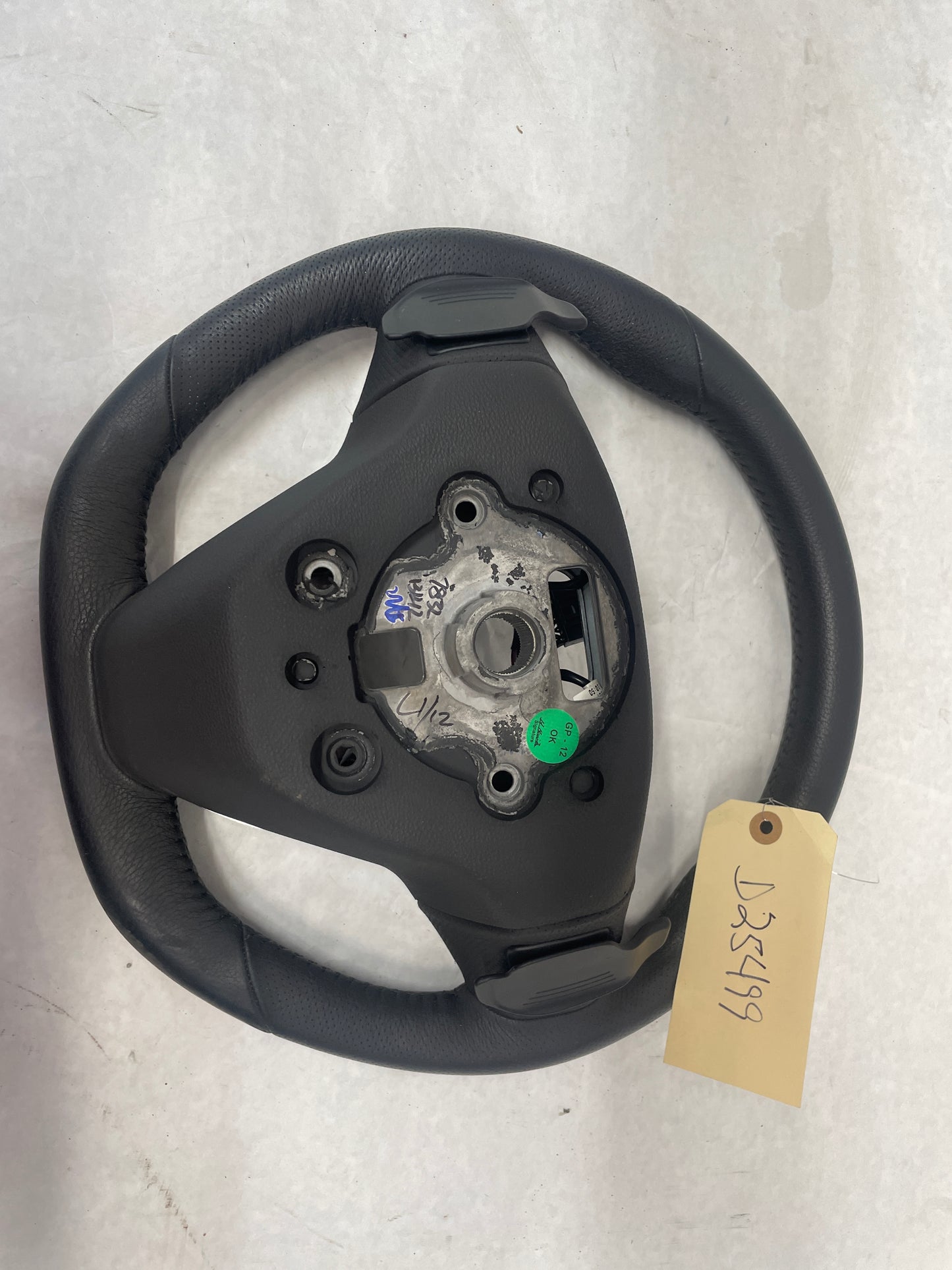 2014 Chevy SS Sedan Steering Wheel OEM - Day's Parts Yard