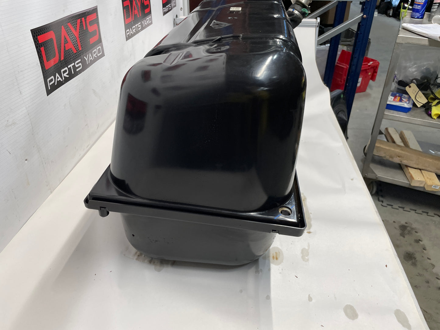 2004 Pontiac GTO Fuel Gas Tank OEM - Day's Parts Yard