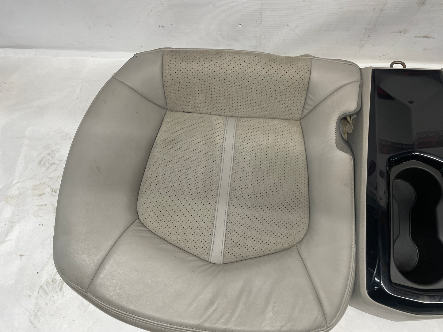 2011 Cadillac CTS-V Seats Fronts and Rears Recaro Gray OEM - Day's Parts Yard