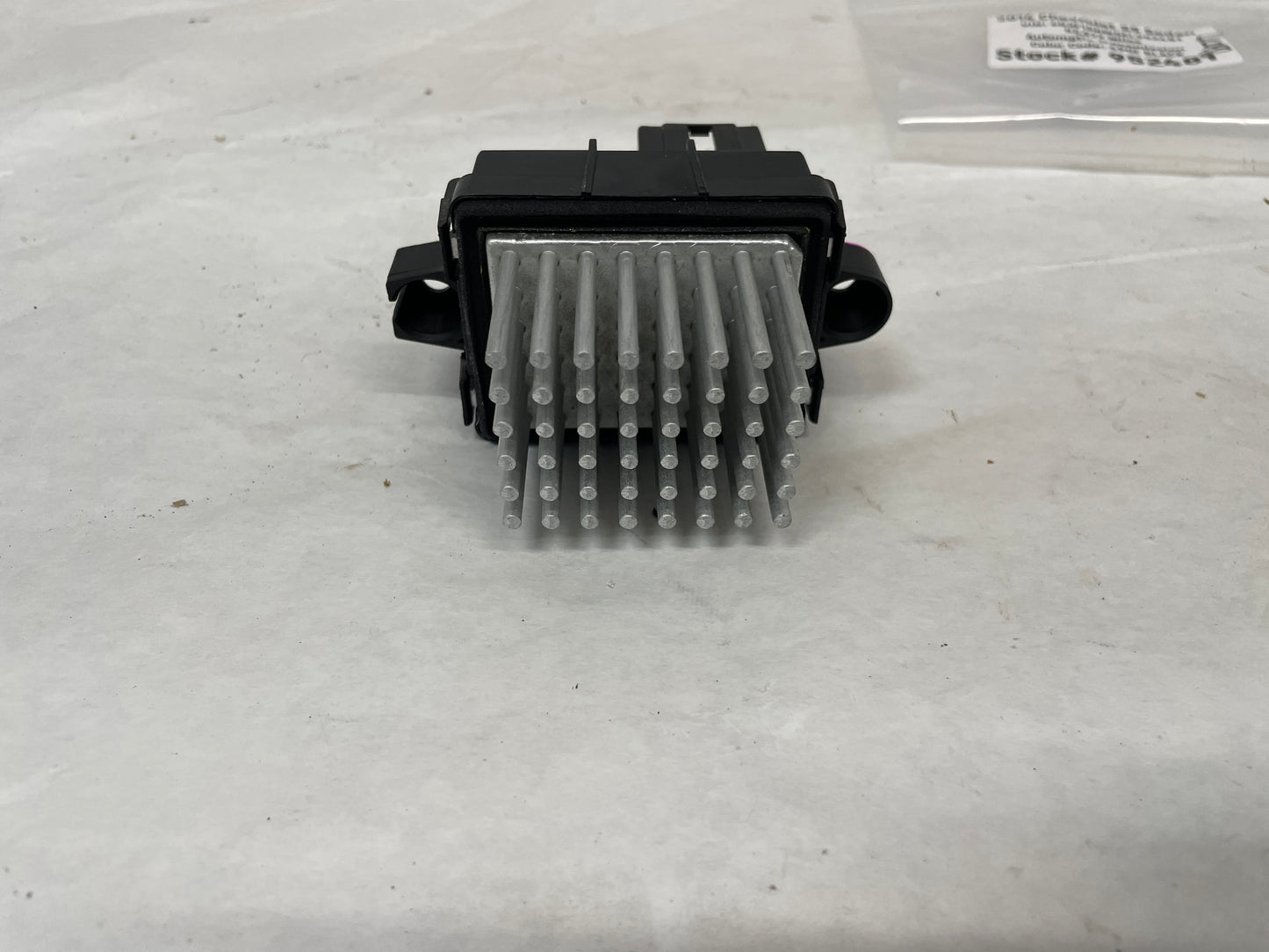 2014 Chevy SS Sedan Heater Blower Motor Resistor OEM - Day's Parts Yard