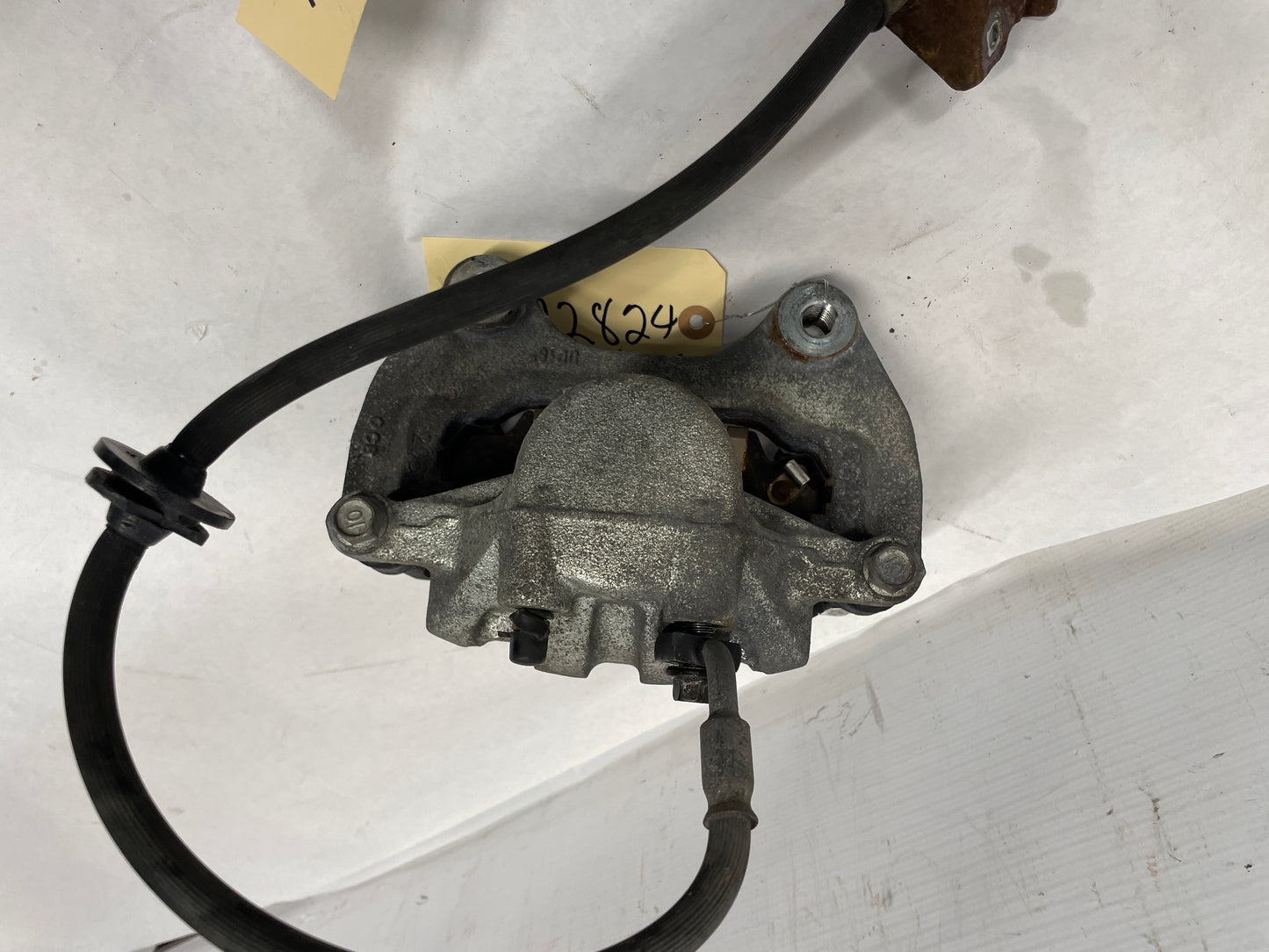 2013 Chevy Caprice PPV Brake Calipers Fronts and Rears OEM - Day's Parts Yard