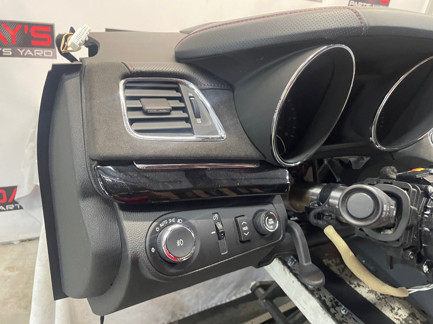 2014 Chevy SS Sedan Complete Dash & Center Console w/ Shifter OEM - Day's Parts Yard