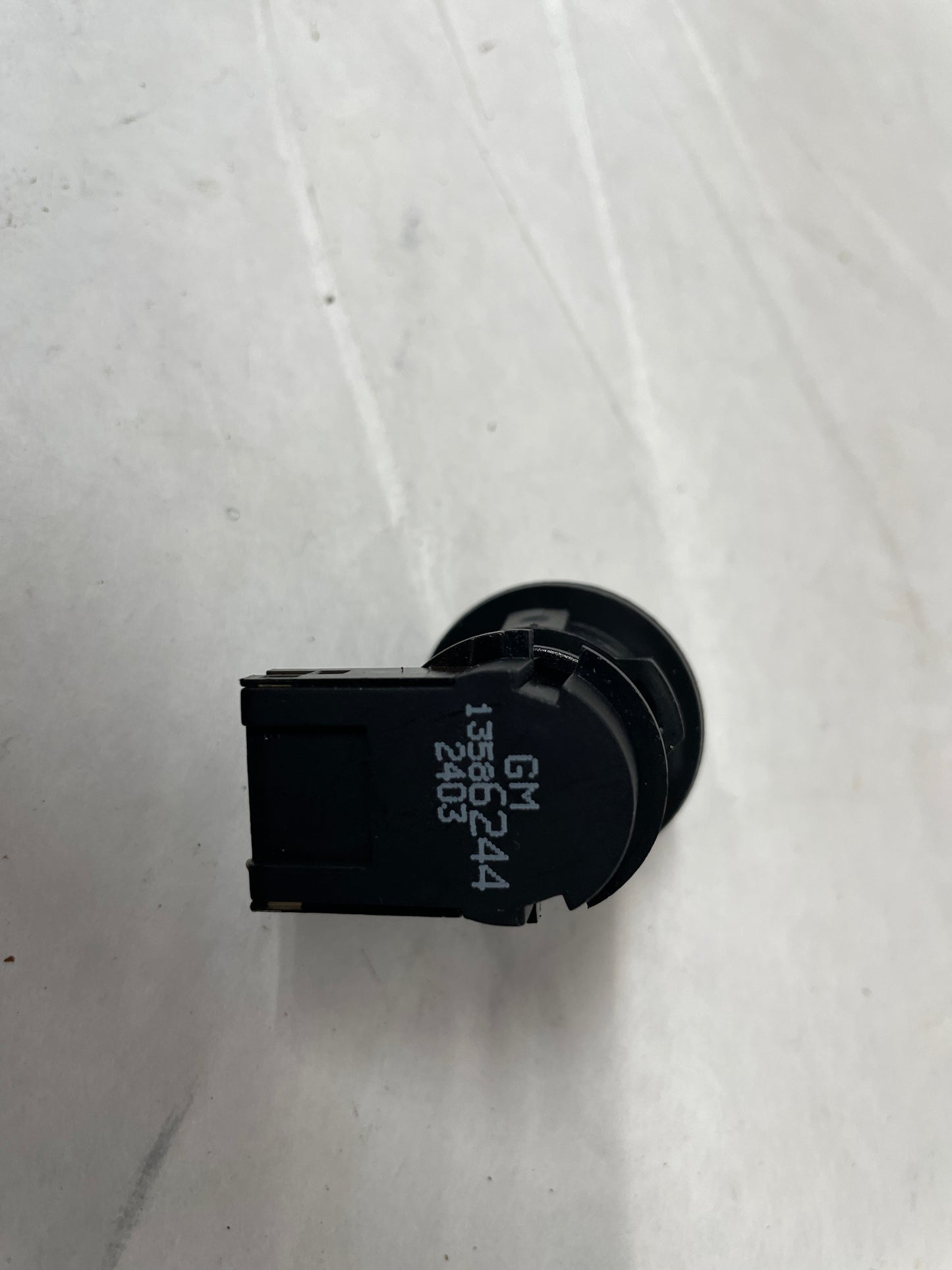 2014 Chevy SS Sedan Headlamp Head light Sun Load Light Sensor OEM - Day's Parts Yard