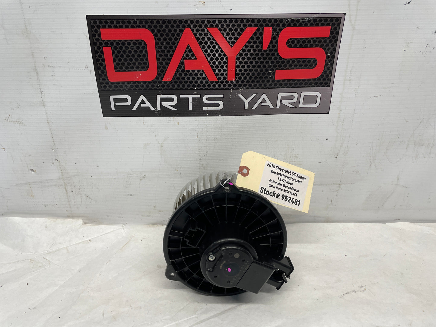 2014 Chevy SS Sedan HVAC Blower Motor OEM - Day's Parts Yard
