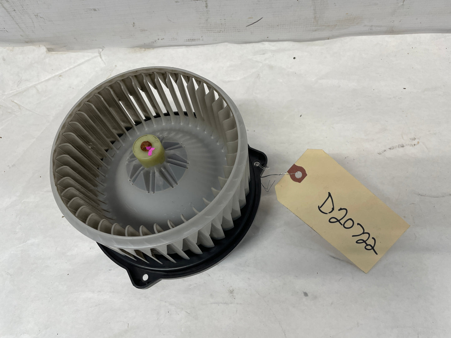 2014 Chevy SS Sedan HVAC Blower Motor OEM - Day's Parts Yard