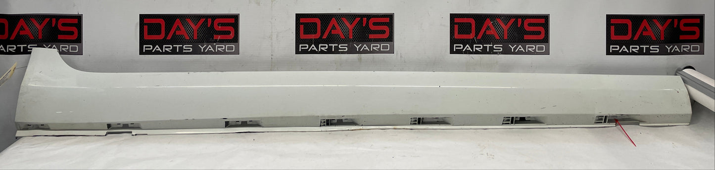 2013 Chevy Caprice PPV RH Passenger Rocker Molding Side Skirt Panel Trim OEM - Day's Parts Yard