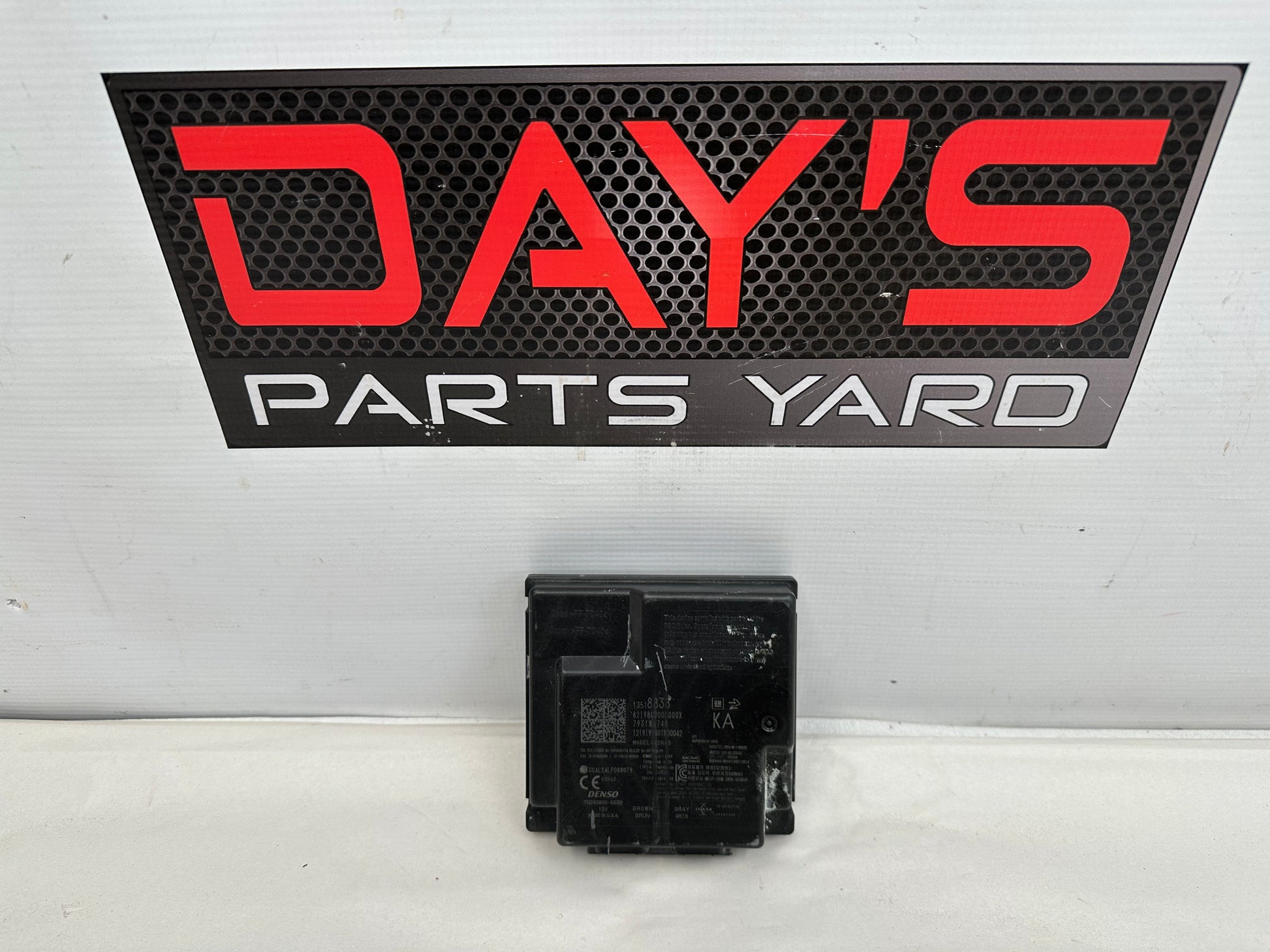 2020 Chevy Camaro SS Keyless Entry Control Module OEM - Day's Parts Yard