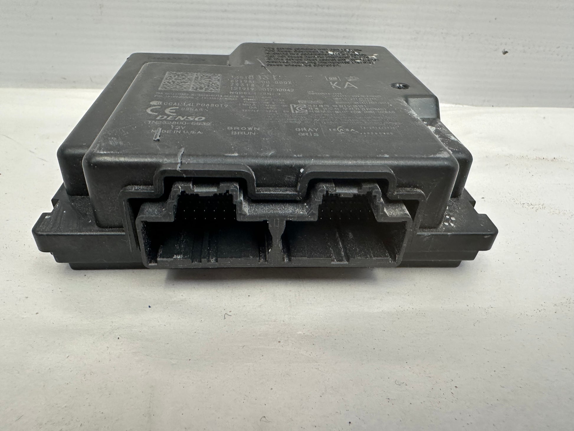 2020 Chevy Camaro SS Keyless Entry Control Module OEM - Day's Parts Yard