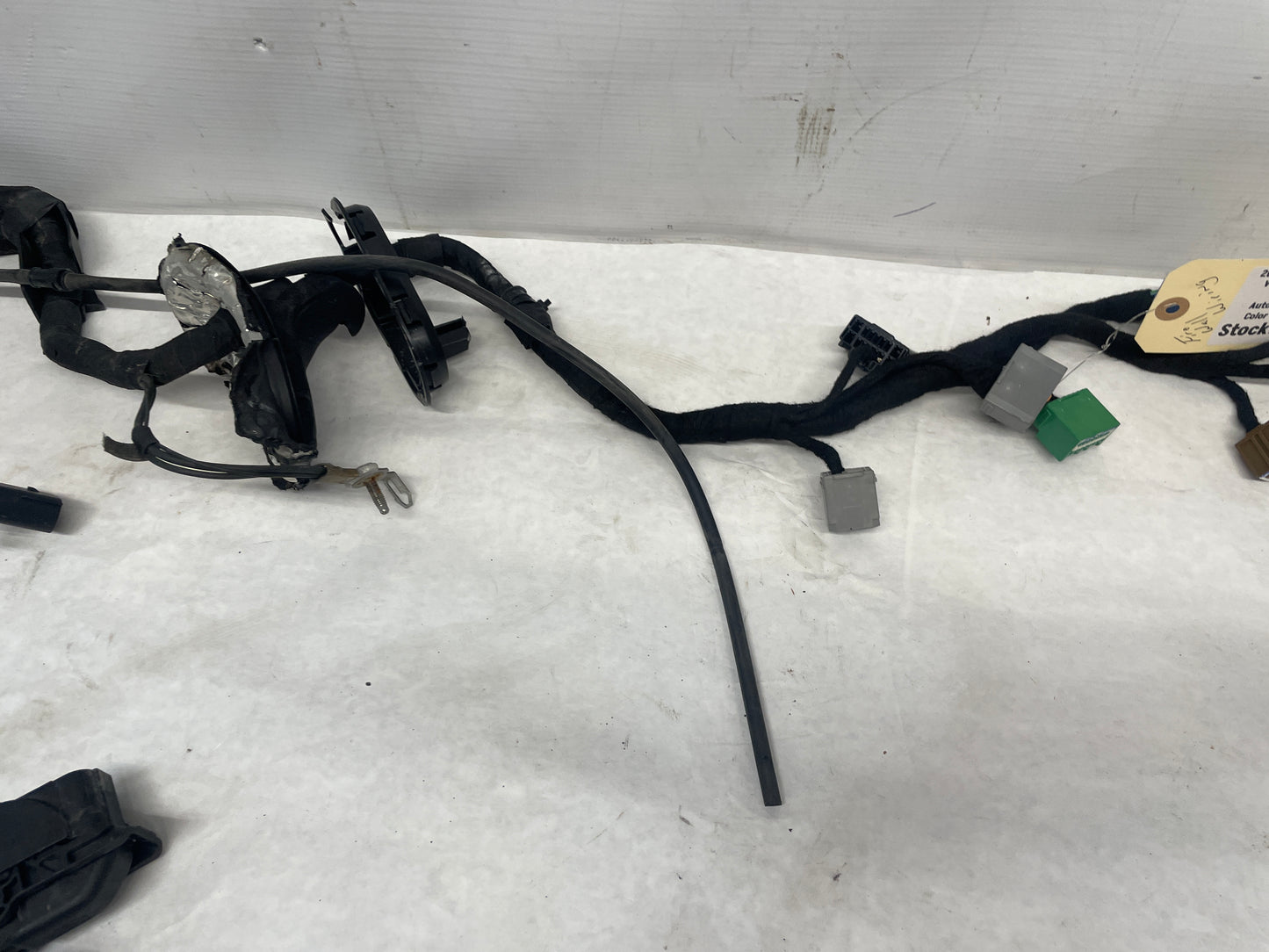 2014 Chevy SS Sedan Fire Wall Engine Bay Front Chassis Wire Wiring Harness OEM - Day's Parts Yard