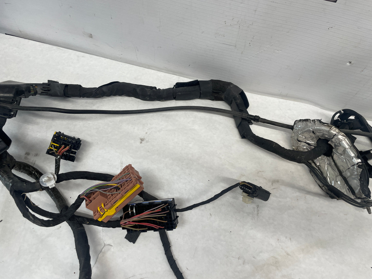 2014 Chevy SS Sedan Fire Wall Engine Bay Front Chassis Wire Wiring Harness OEM - Day's Parts Yard