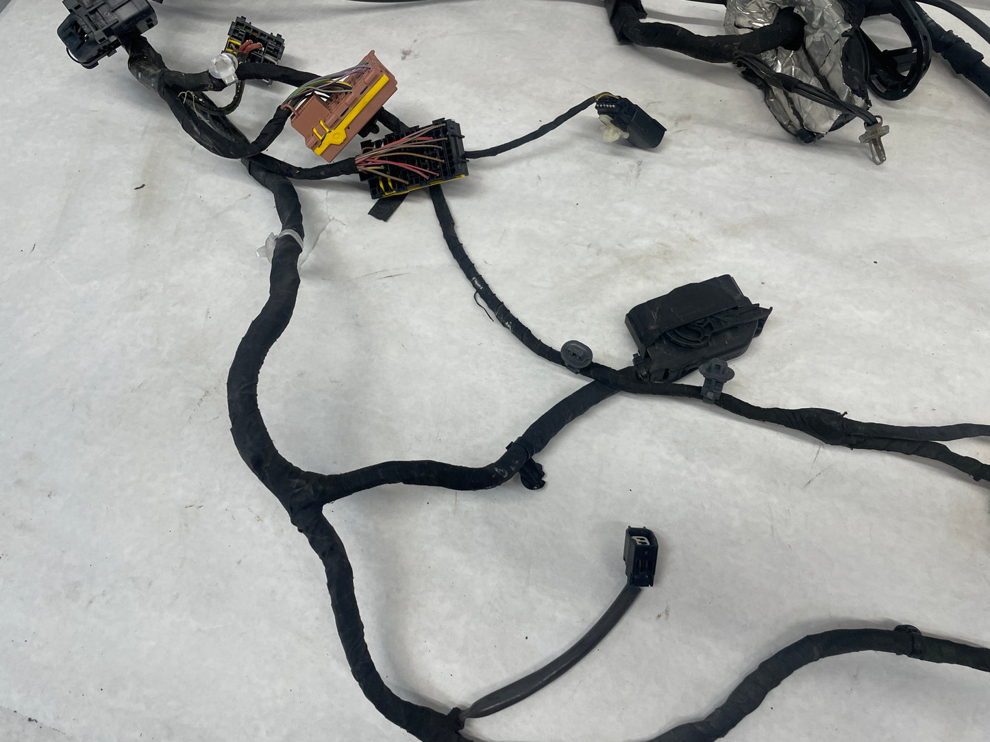 2014 Chevy SS Sedan Fire Wall Engine Bay Front Chassis Wire Wiring Harness OEM - Day's Parts Yard