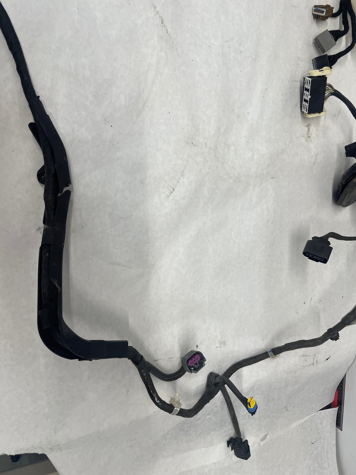 2014 Chevy SS Sedan Fire Wall Engine Bay Front Chassis Wire Wiring Harness OEM - Day's Parts Yard