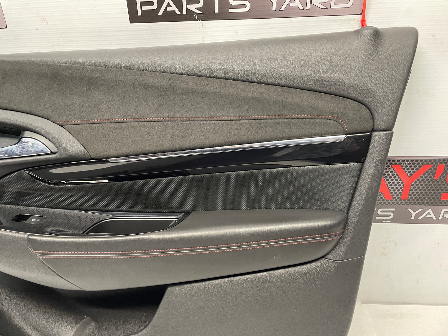 2014 Chevrolet SS Sedan RH Passenger Front Interior Door Panel OEM - Day's Parts Yard
