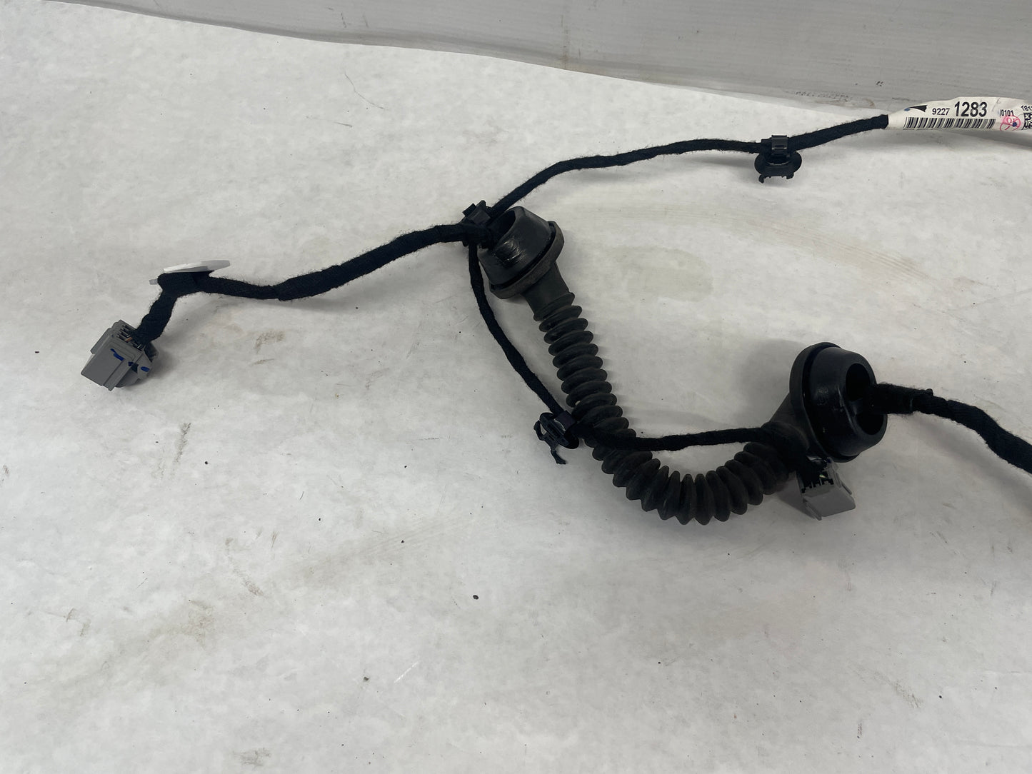 2014 Chevy SS Sedan Trunk Deck Lid Wire Wiring Harness OEM - Day's Parts Yard