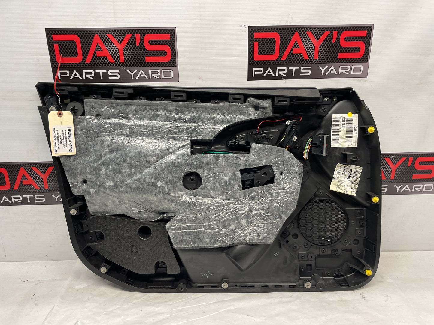 2014 Chevrolet SS Sedan RH Passenger Front Interior Door Panel OEM - Day's Parts Yard