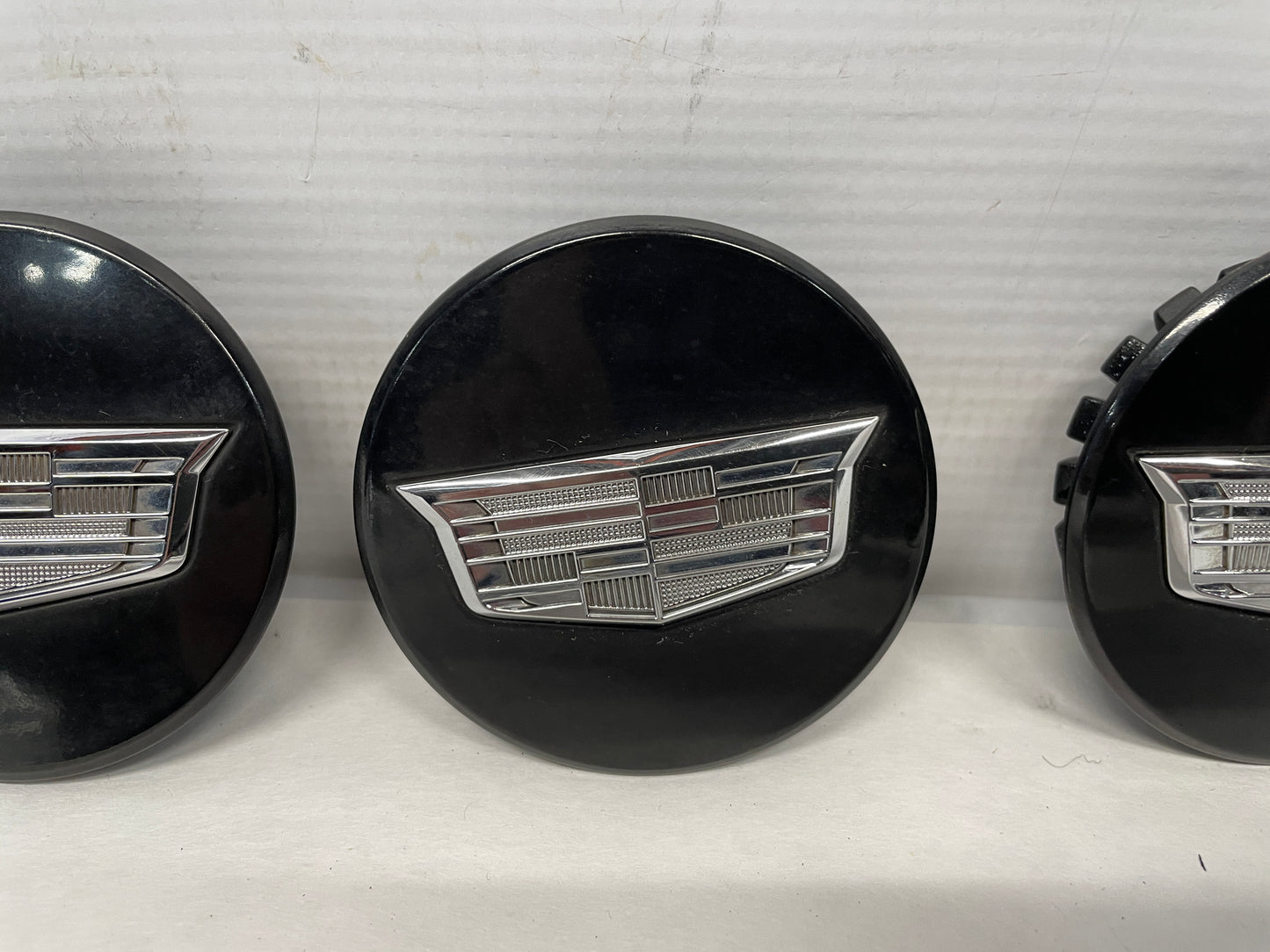 2016 Cadillac ATS-V Coupe Wheel Center Cap Set OEM - Day's Parts Yard