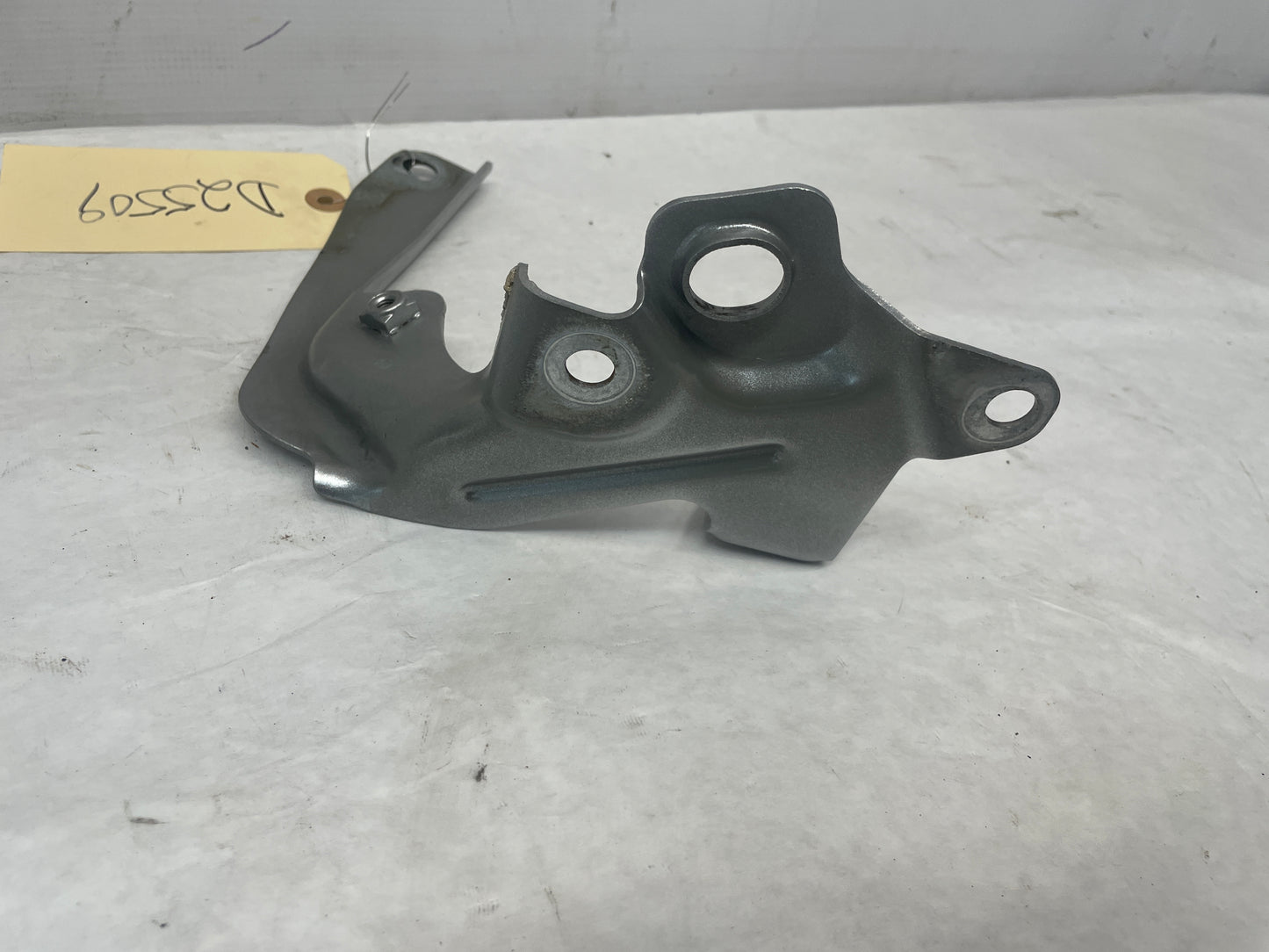 2014 Chevy SS Sedan LH Driver Hood Hinge Bracket OEM - Day's Parts Yard