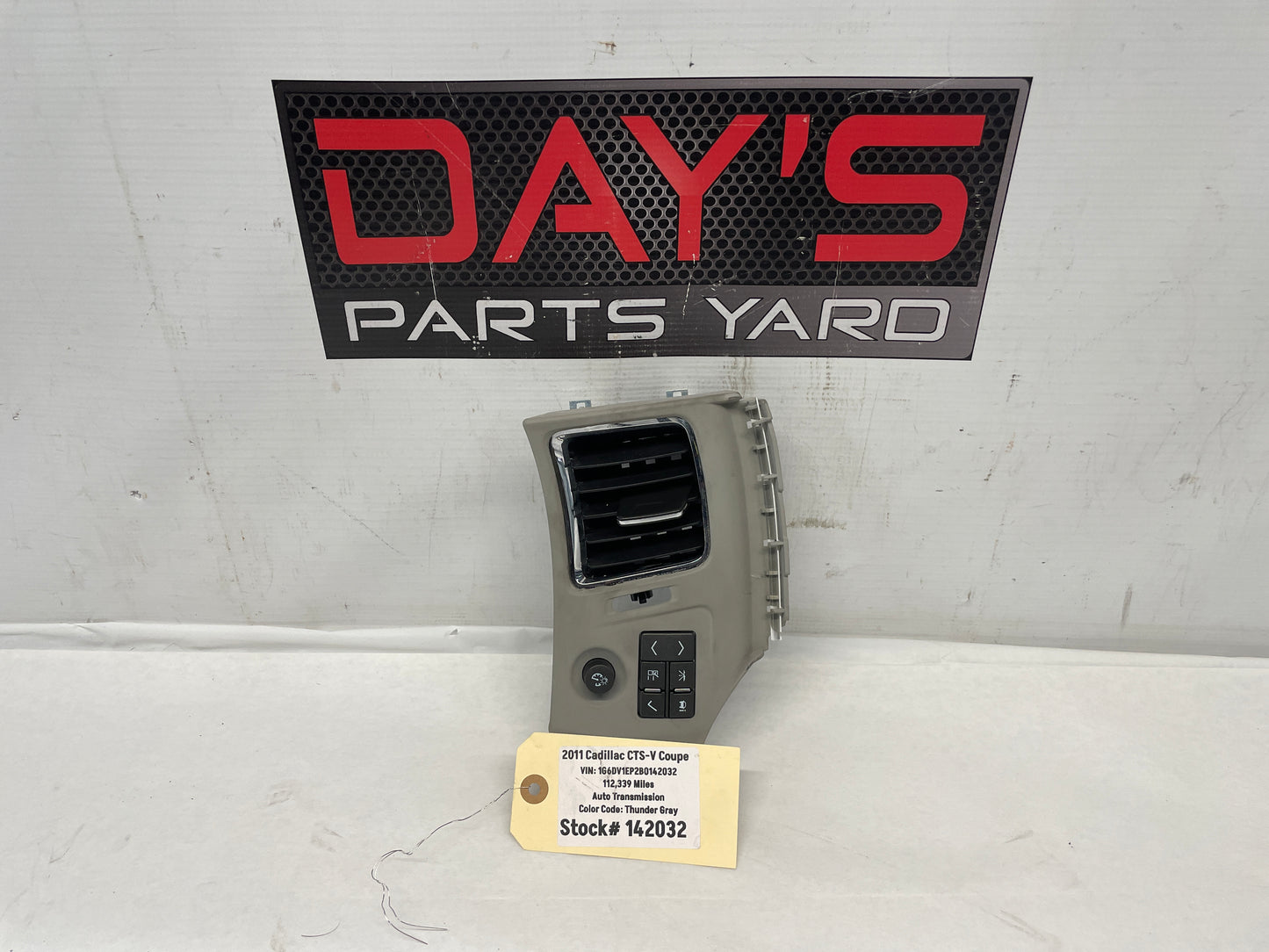 2011 Cadillac CTS-V Front LH Driver Dash Air Vent Grille w/ Switches OEM - Day's Parts Yard
