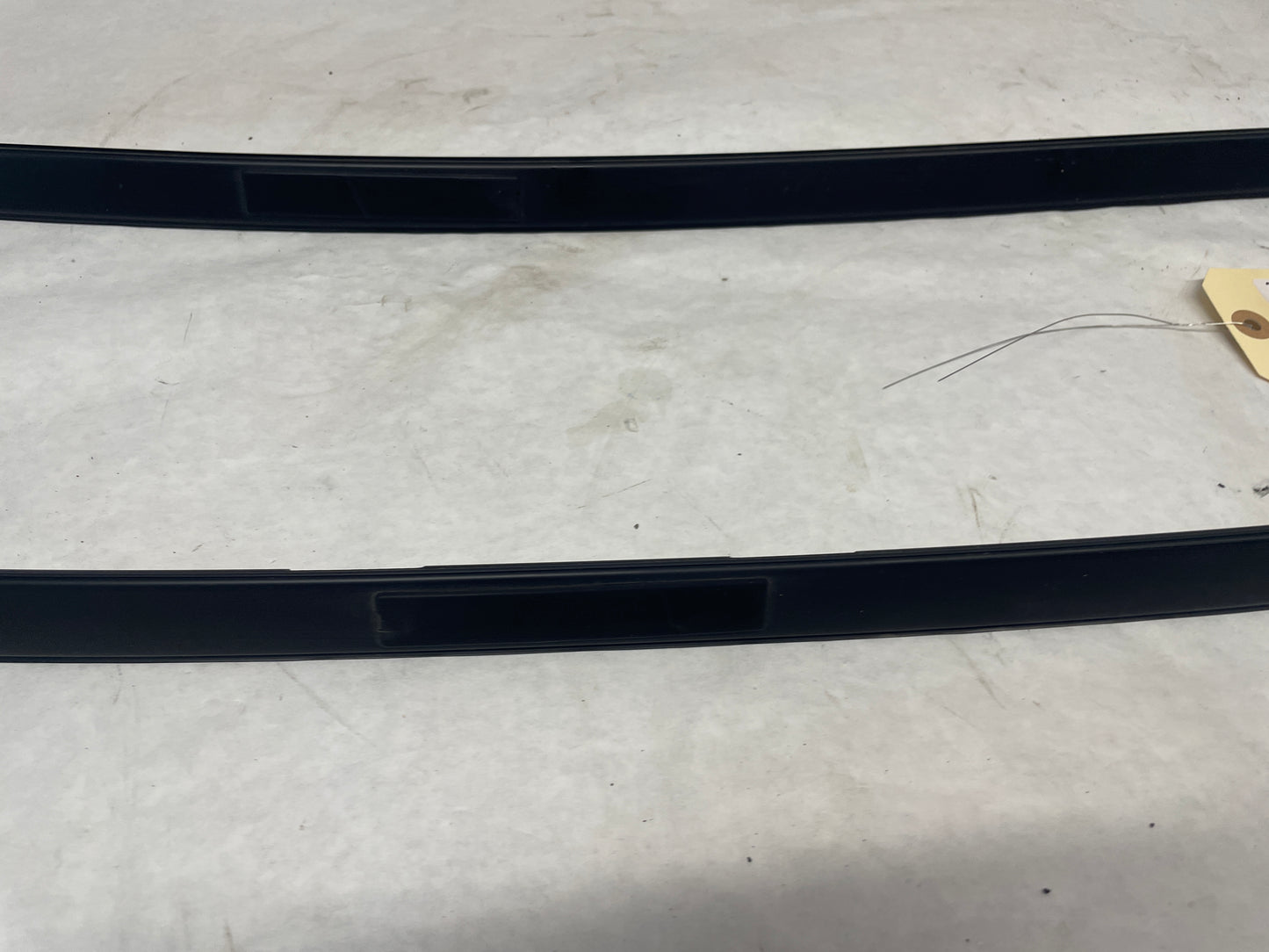 2014 Chevy SS Sedan Roof Top Trim Moldings RH & LH OEM - Day's Parts Yard