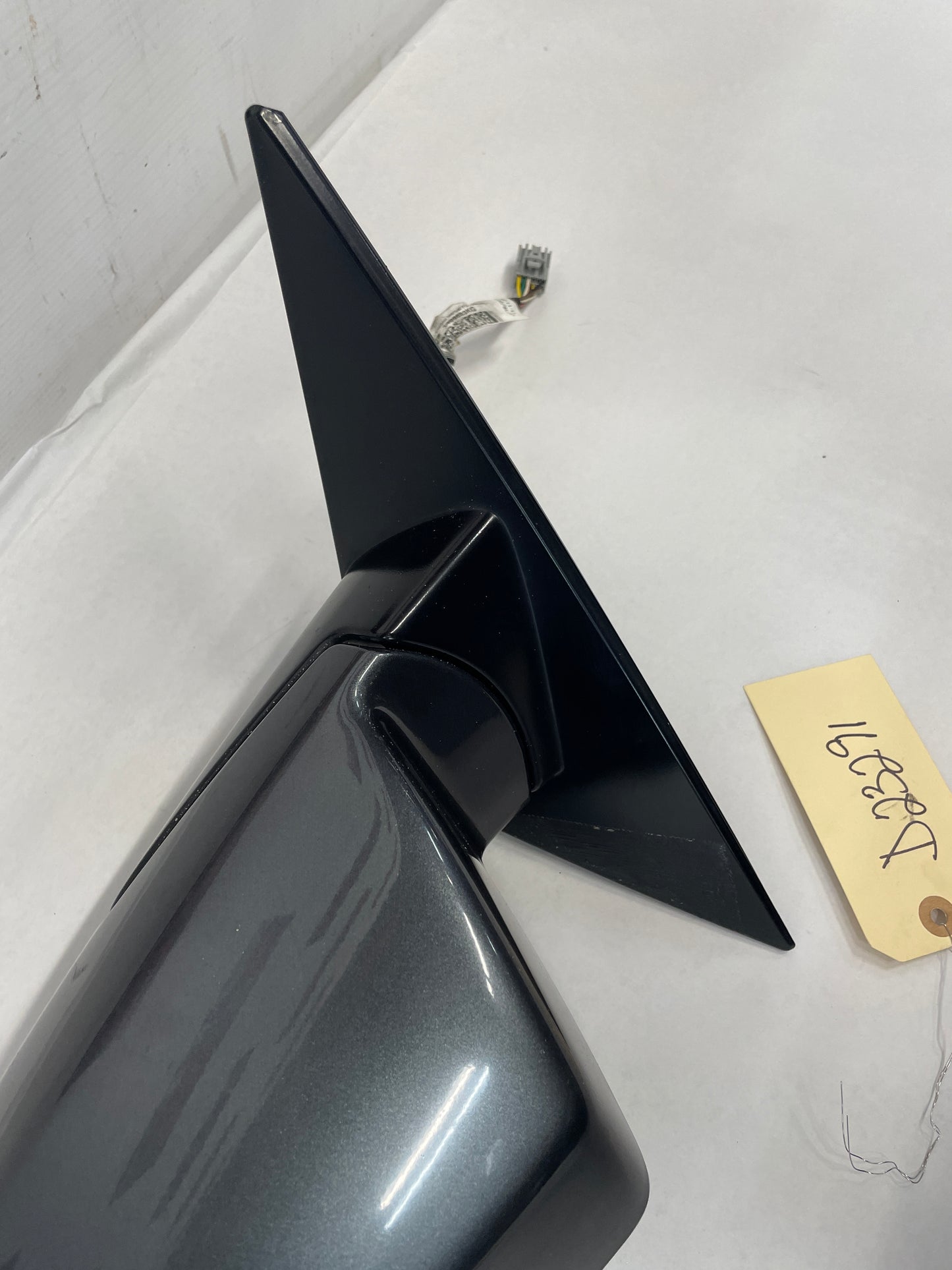 2011 Cadillac CTS-V LH Driver Exterior Mirror OEM - Day's Parts Yard
