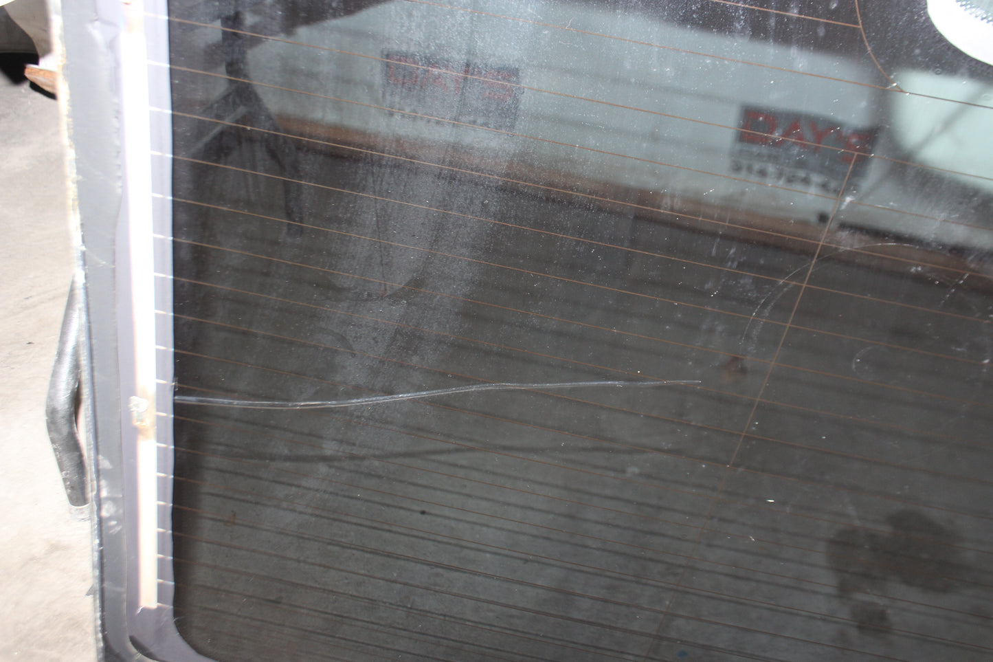 2014 Chevrolet SS Sedan Rear Back Window Glass OEM LOCAL PICK UP - Day's Parts Yard