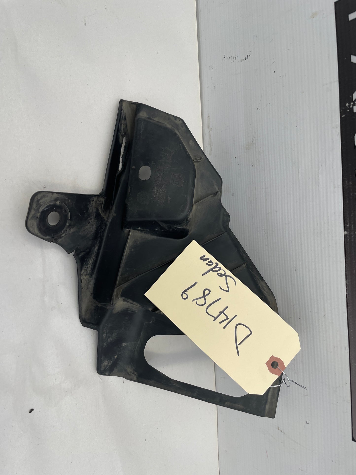 2014 Chevrolet SS Sedan LH Driver Fender Compartment Shield OEM - Day's Parts Yard