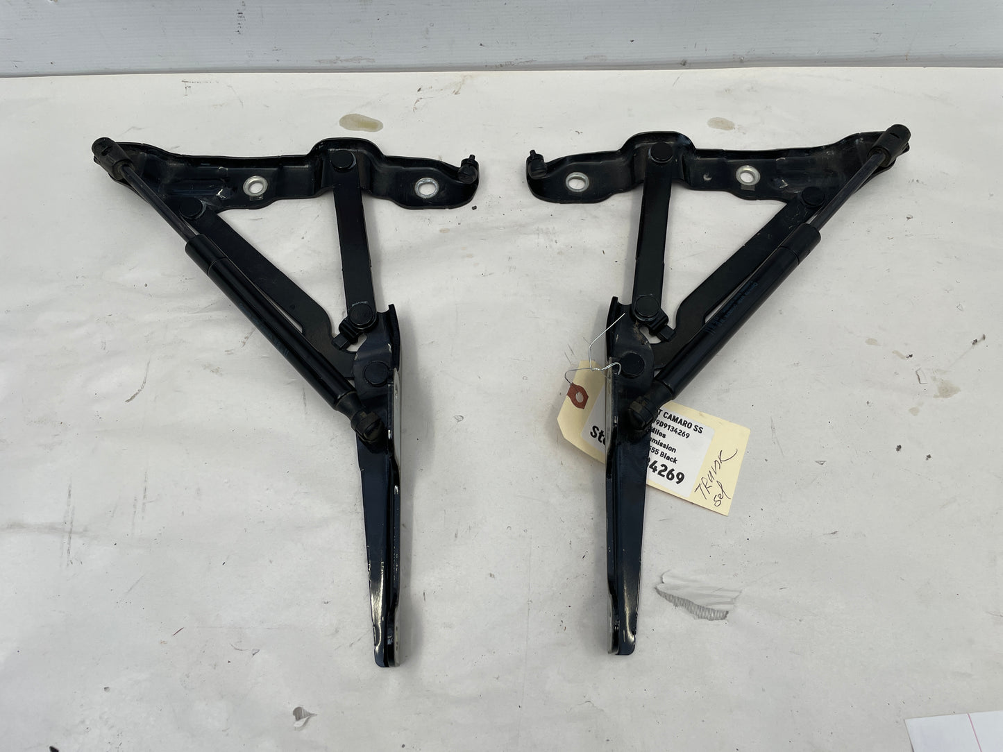2013 Chevy Camaro SS RH & LH Trunk Deck Lid Hinges OEM - Day's Parts Yard