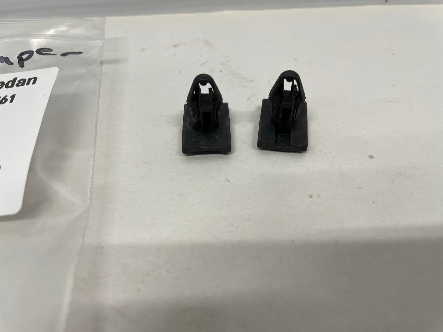 2016 Chevy SS Sedan Front Bumper Clips OEM - Day's Parts Yard
