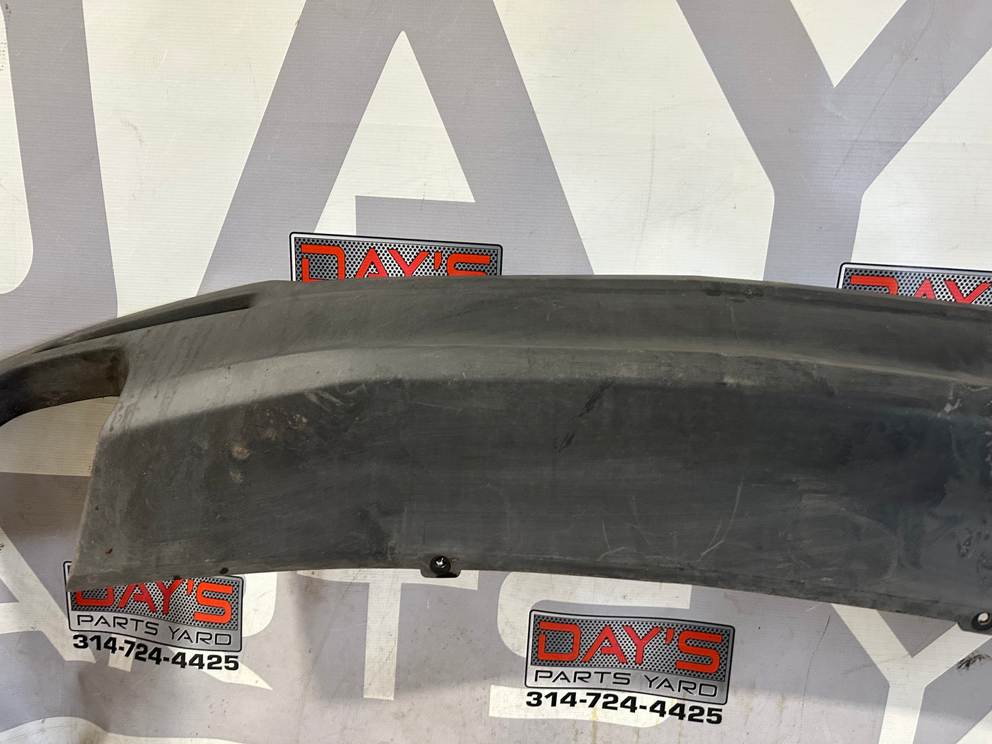 2020 Chevy Camaro SS Rear Lower Valance Diffuser OEM LOCAL PICK UP - Day's Parts Yard