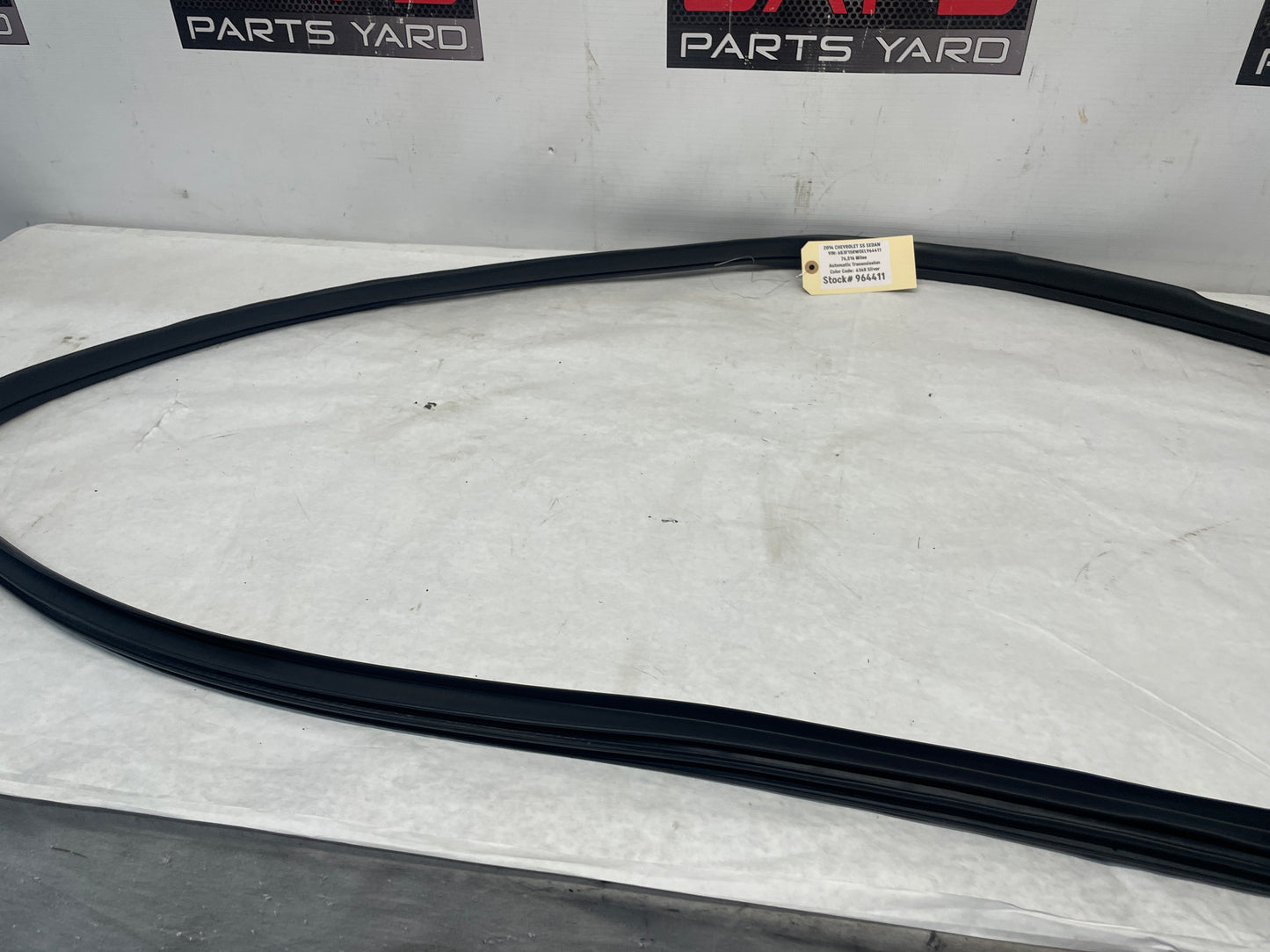 2014 Chevy SS Sedan RH Passenger Front Door Weather Strip Rubber Seal OEM - Day's Parts Yard