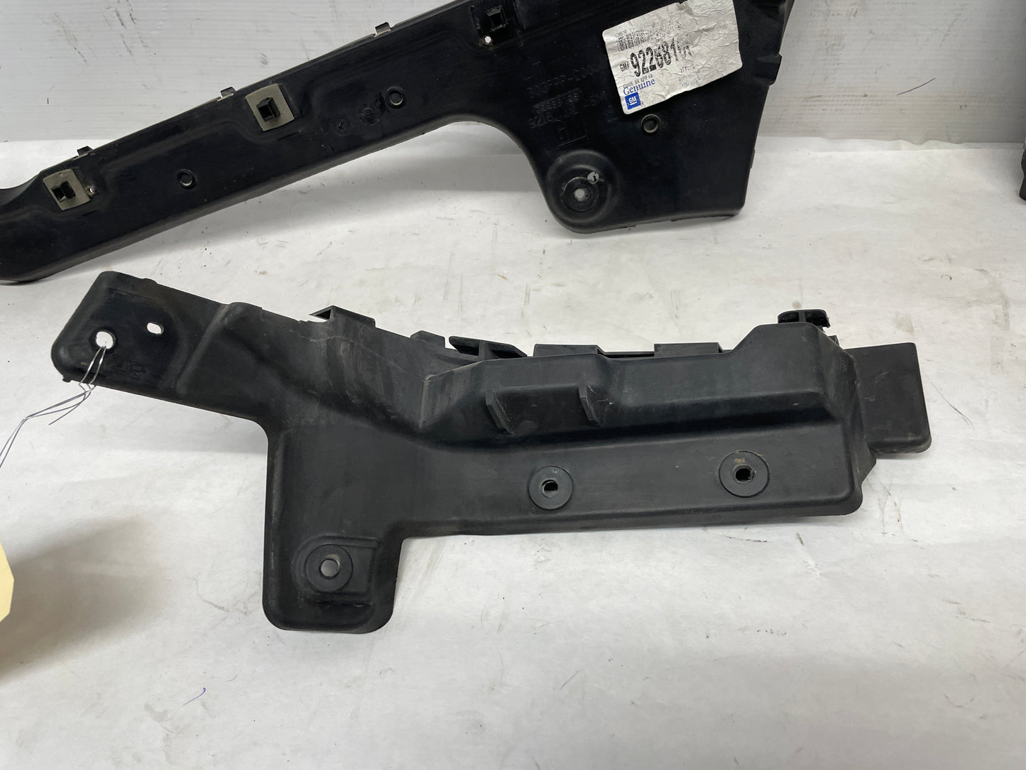 2013 Chevy Caprice PPV RH & LH Rear Bumper Guide Brackets Mounts OEM - Day's Parts Yard