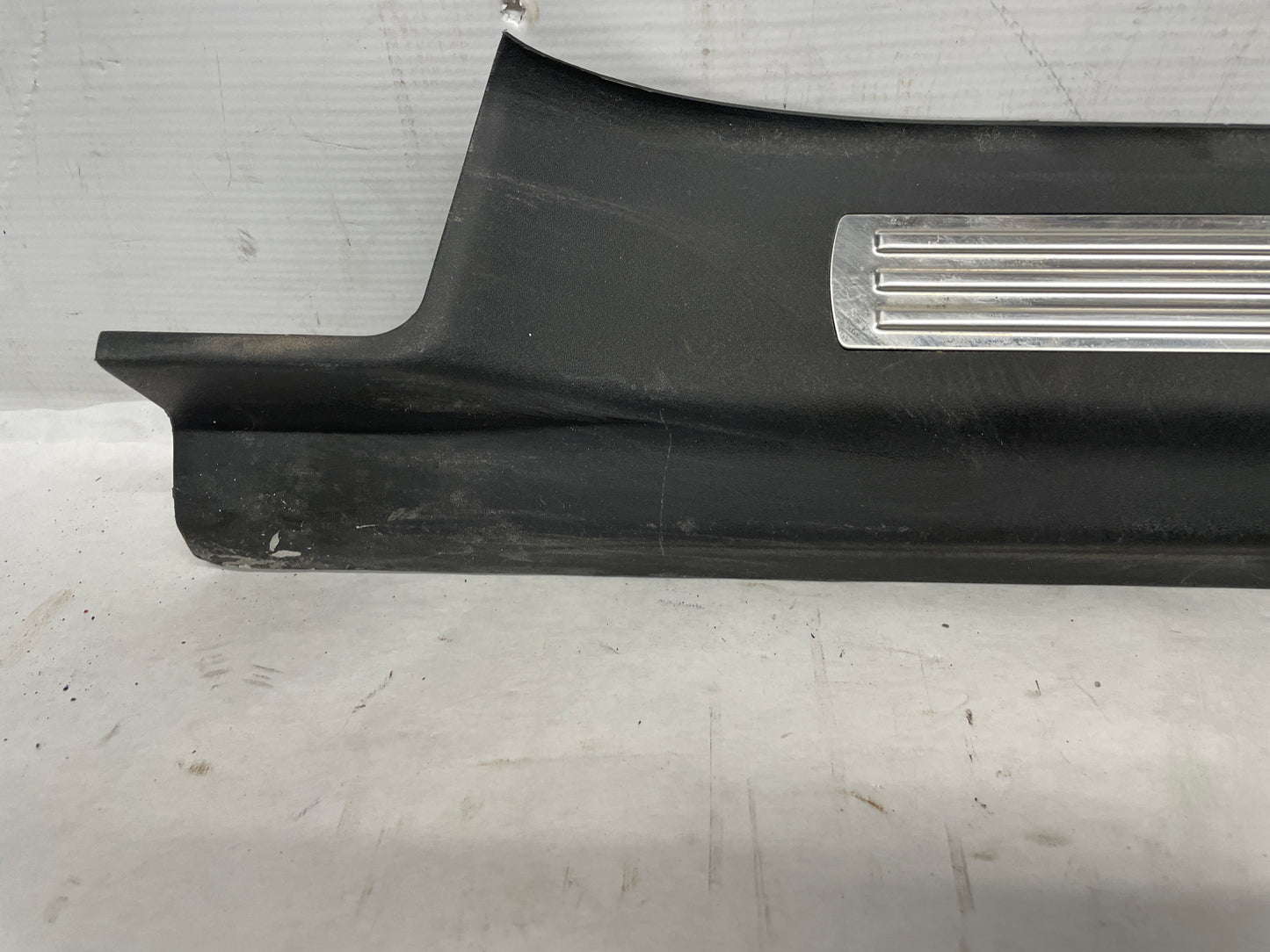 2013 Chevy Caprice PPV LH Driver Rear Door Scuff Sill Plate Panel Trim Molding OEM - Day's Parts Yard
