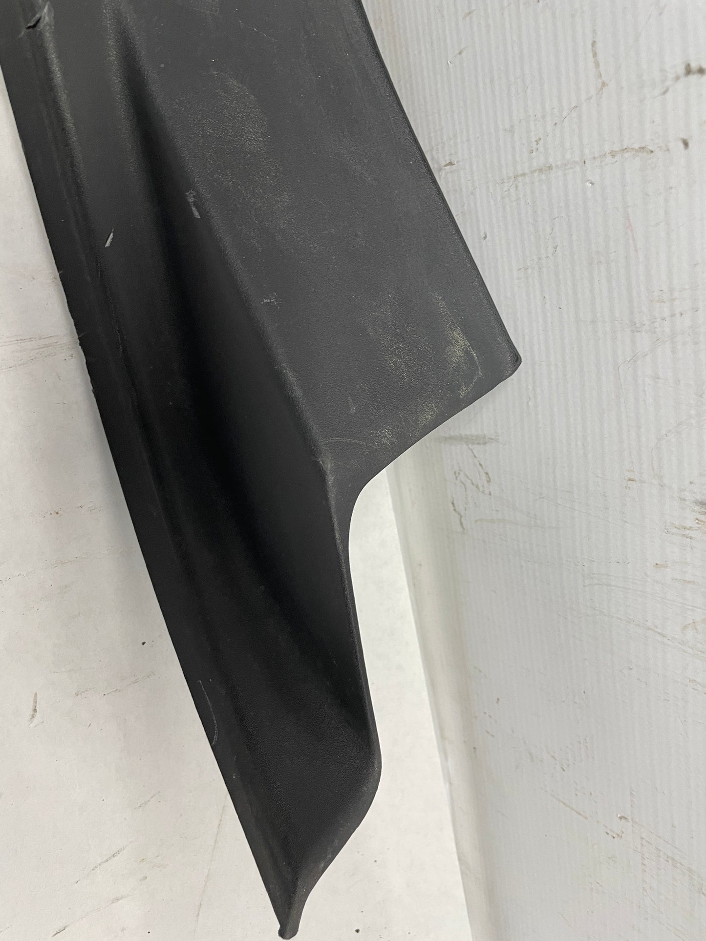 2013 Chevy Caprice PPV LH Driver Rear Door Scuff Sill Plate Panel Trim Molding OEM - Day's Parts Yard