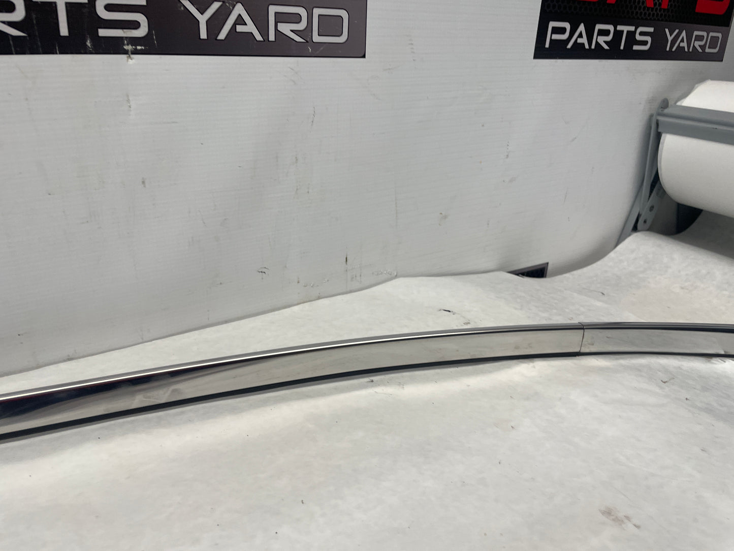 2015 Chevy SS Sedan LH Driver Door Roof Top Trim Molding OEM - Day's Parts Yard