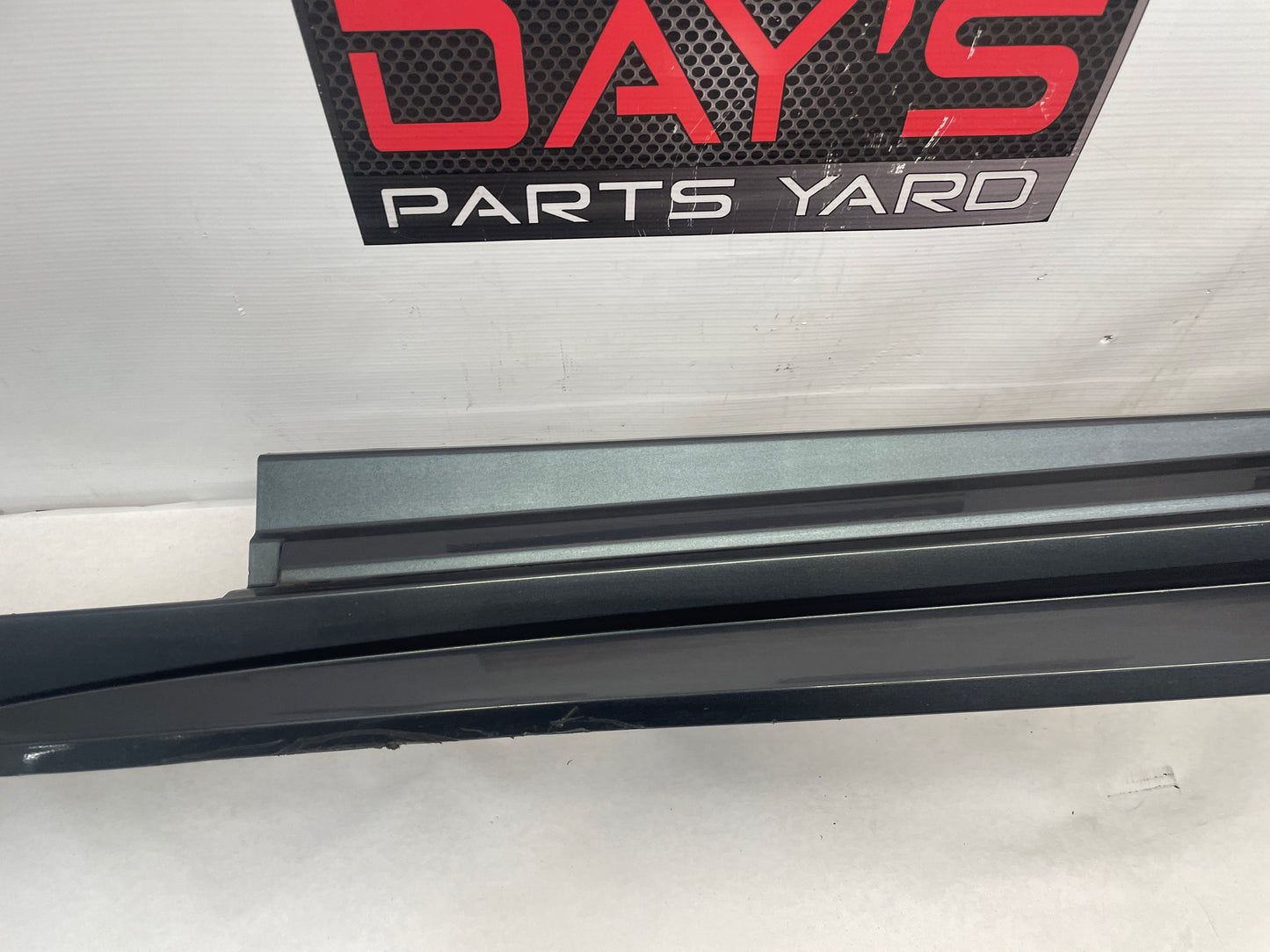 2011 Cadillac CTS-V LH Driver Rocker Molding Side Skirt OEM - Day's Parts Yard