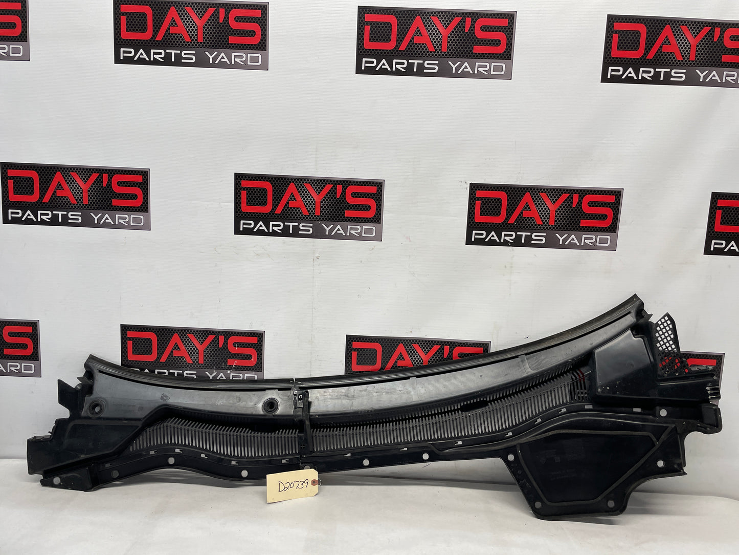 2014 Chevy SS Sedan Windshield Wiper Cowl Trim Panel Molding OEM - Day's Parts Yard