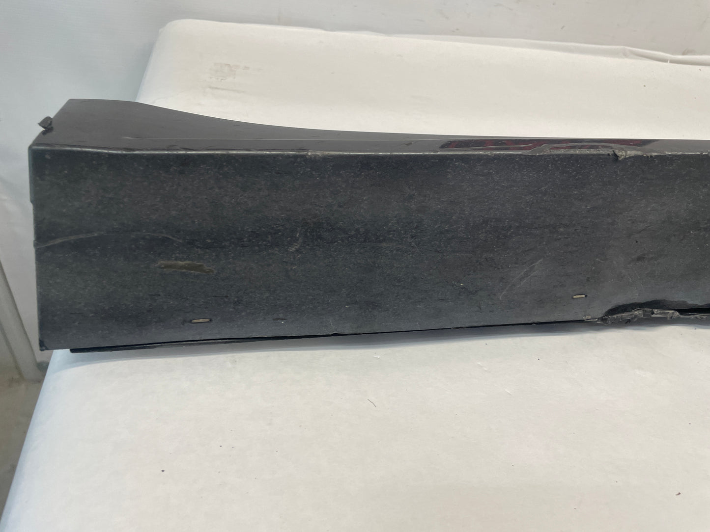 2011 Cadillac CTS-V LH Driver Rocker Molding Side Skirt OEM - Day's Parts Yard