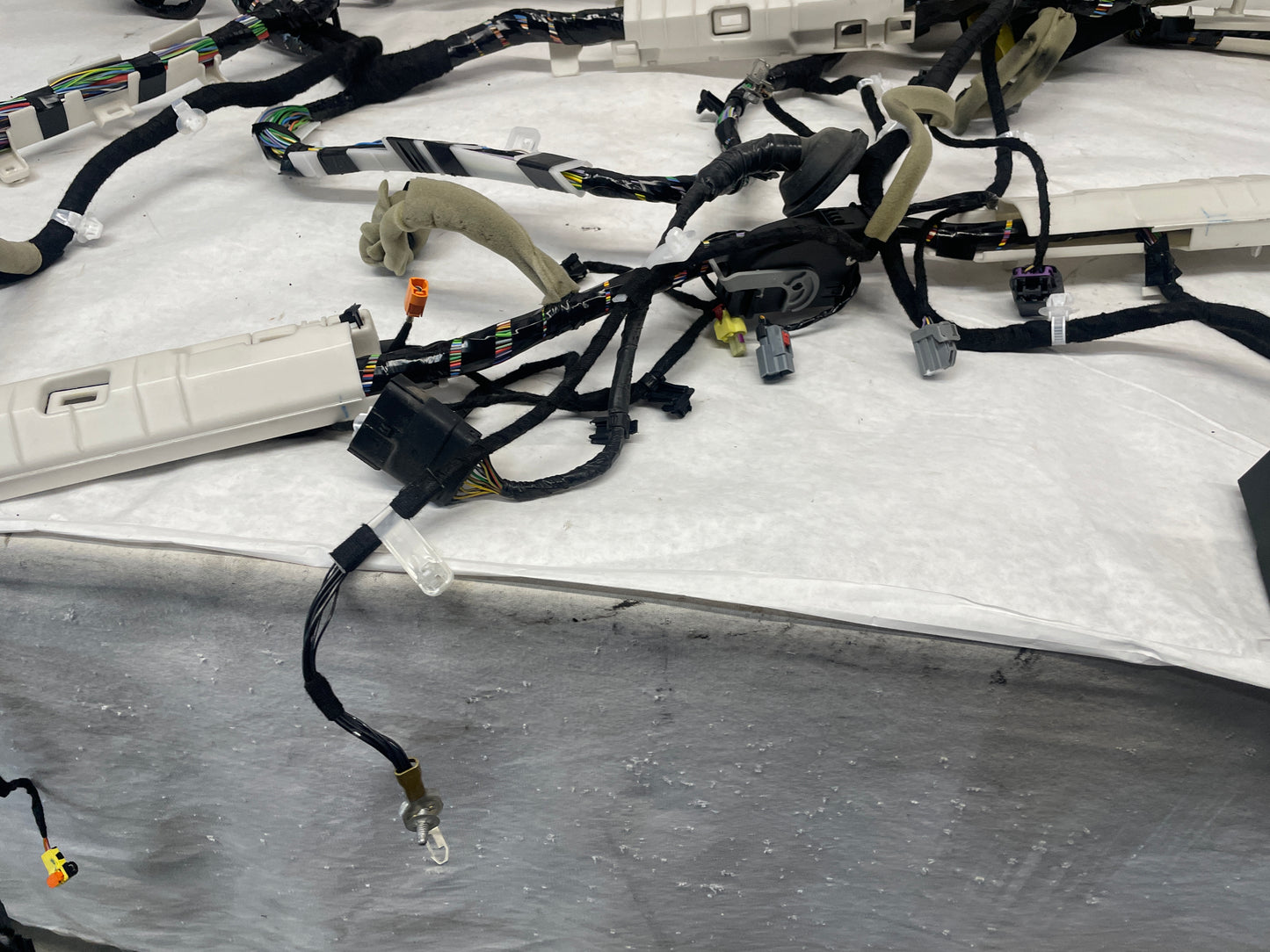 2014 Chevy SS Sedan Body Chassis Wire Wiring Harness OEM - Day's Parts Yard