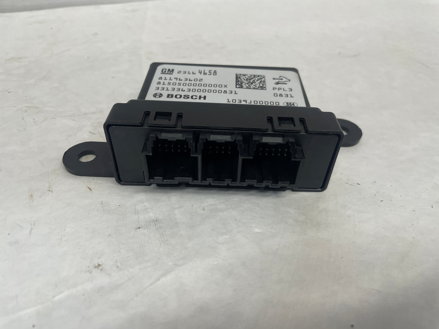 2014 Chevy SS Sedan Parking Aid Assist Control Module OEM - Day's Parts Yard