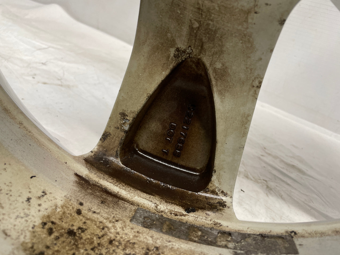 2009 Pontiac G8 GT Factory OEM 19X8 Wheel - Day's Parts Yard