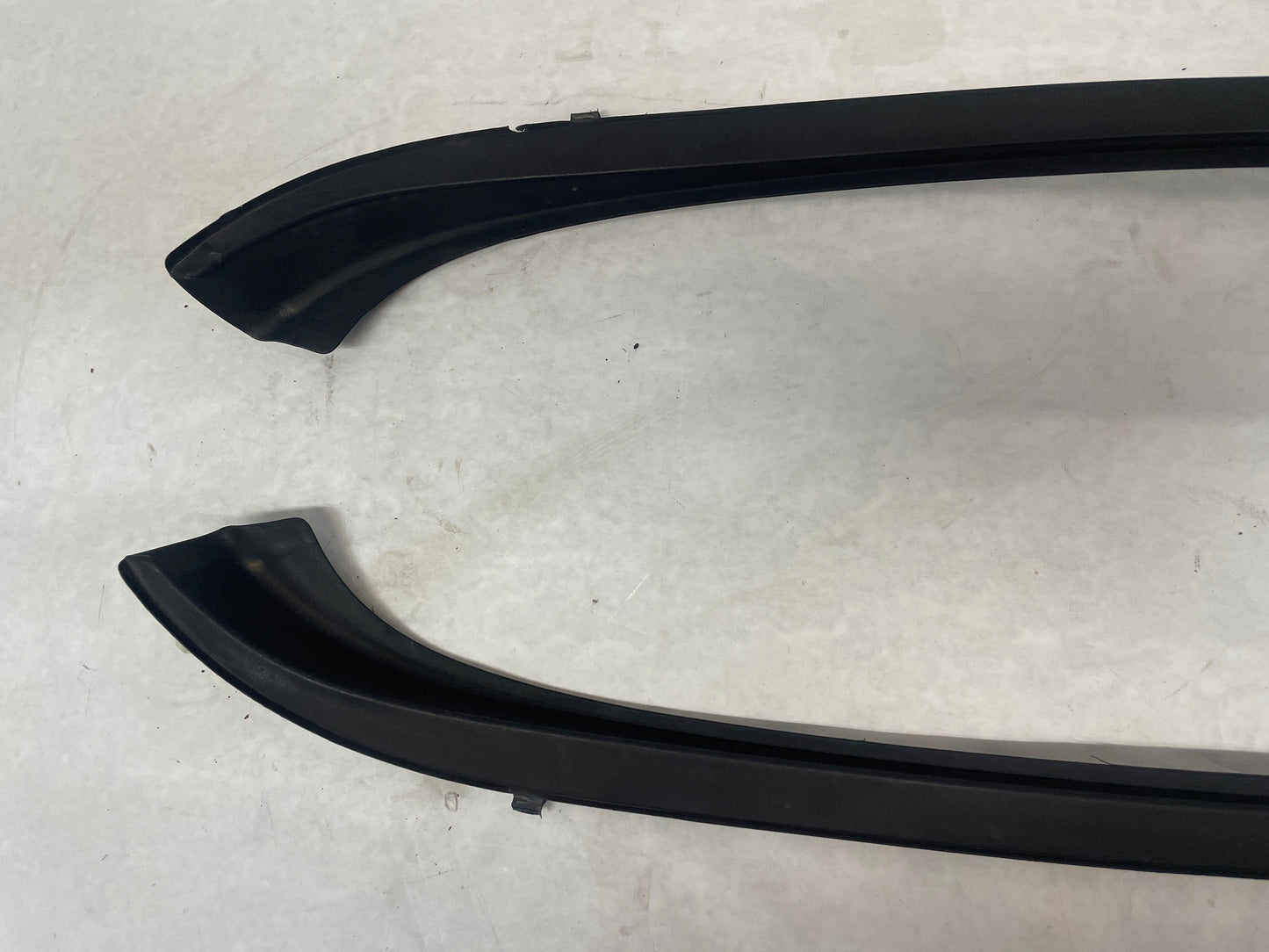 2014 Chevy SS Sedan RH & LH Windshield Molding Trim OEM - Day's Parts Yard